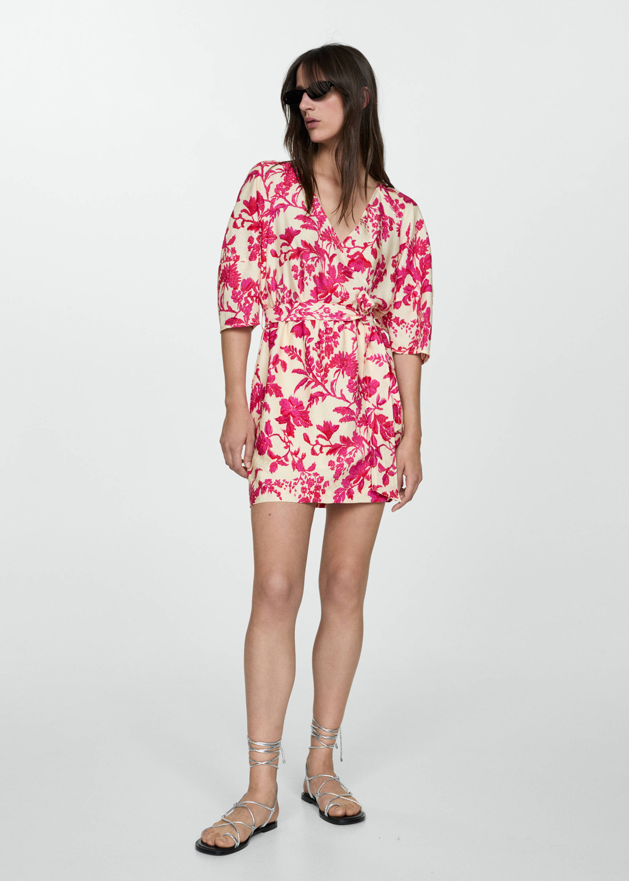 Vestido cruzado estampado floral - Plano general