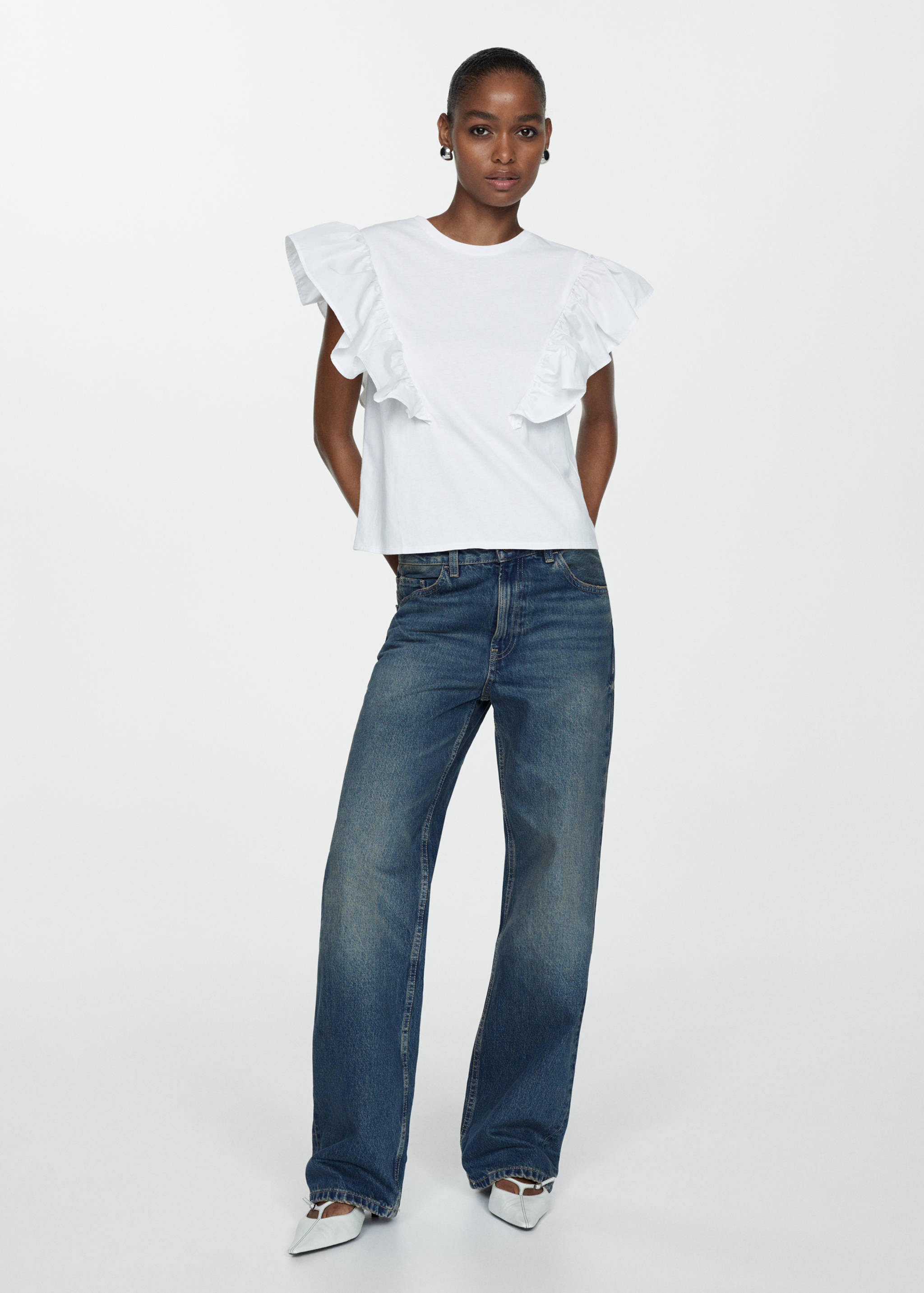 T-shirt de 100% algodão com folhos - Plano geral