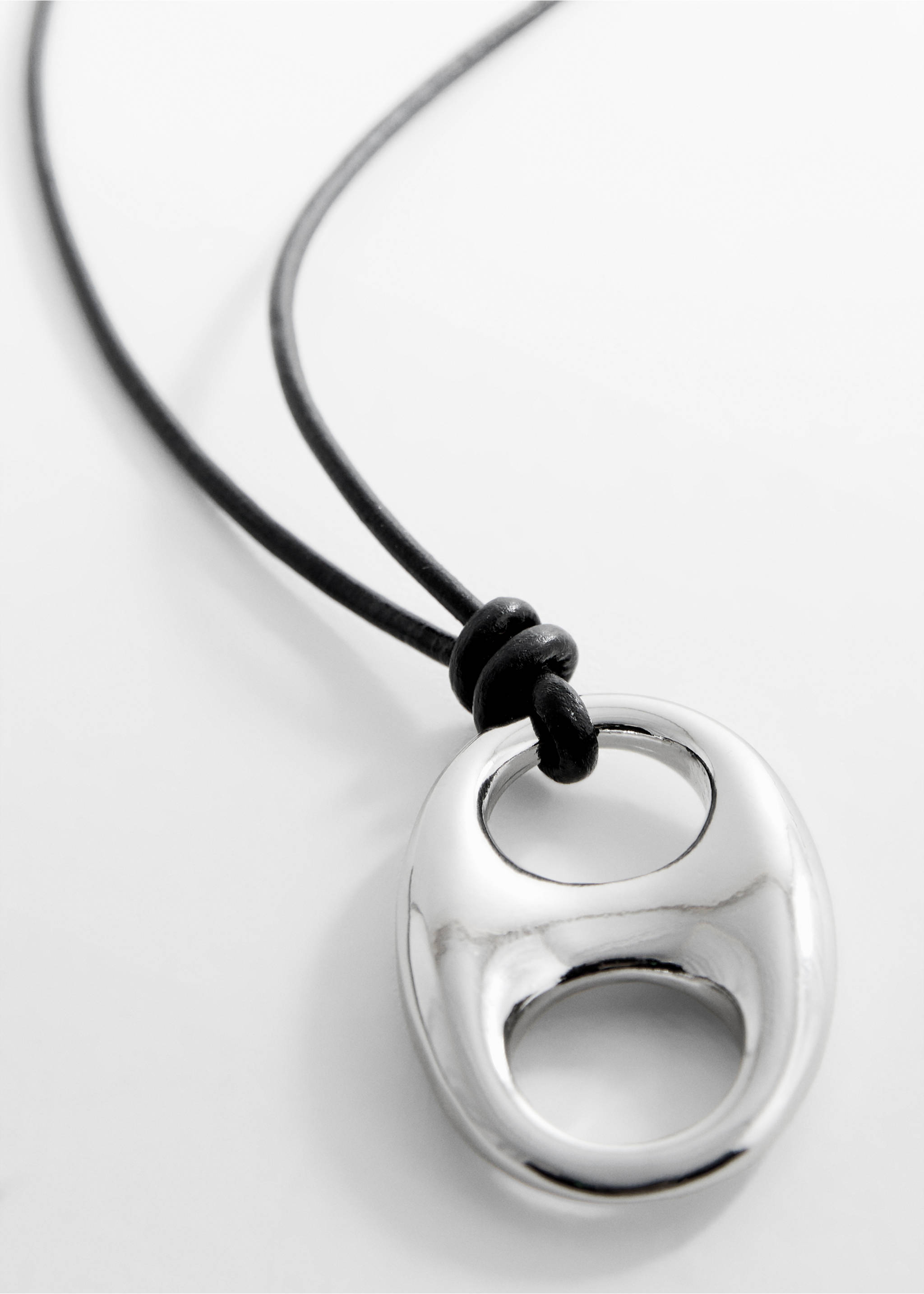 Metal pendant necklace - Medium plane, Silver. Ref: 67037714-00.