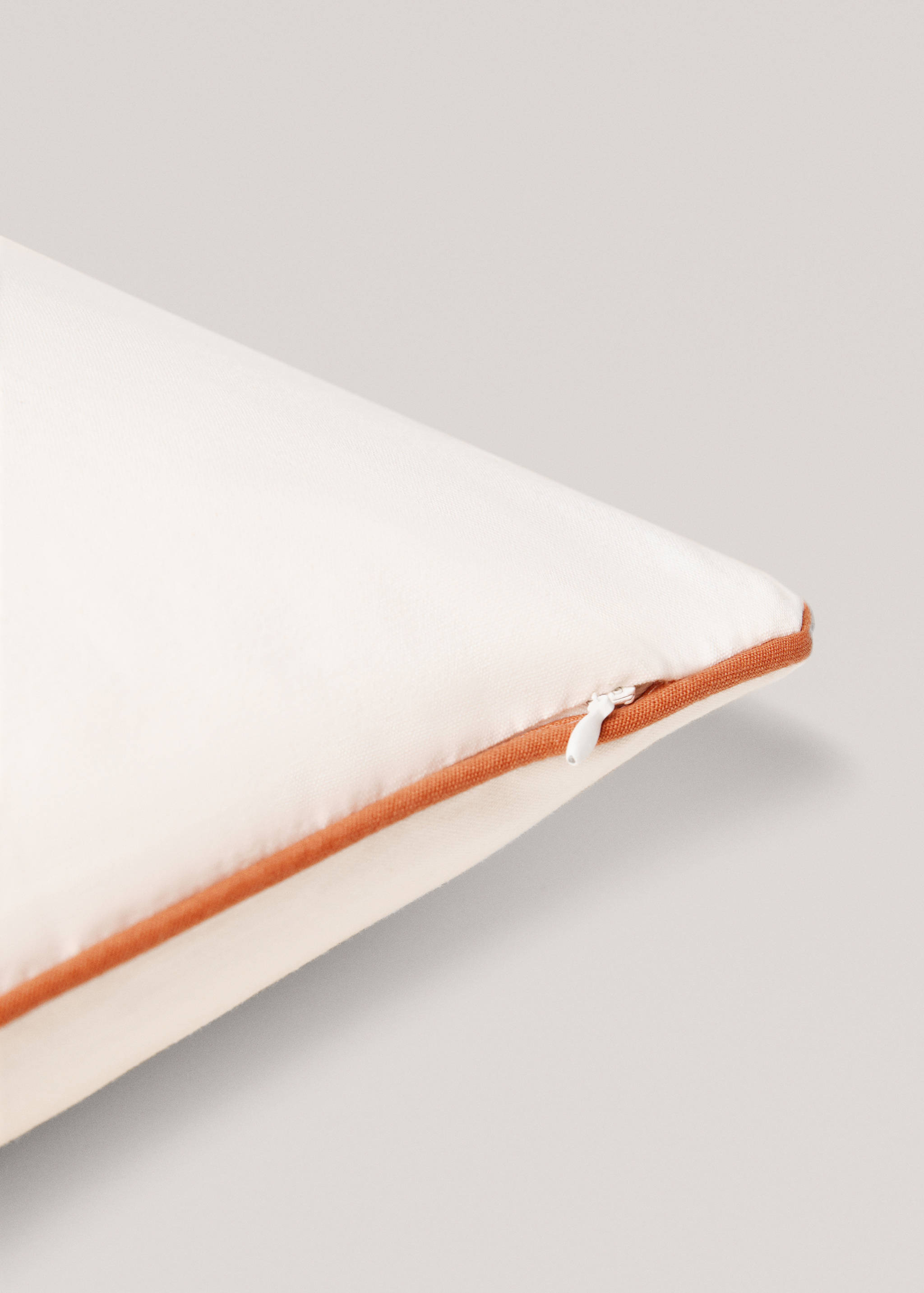 Housse de coussin liseré résistante à l’eau 50x50 cm - Détail de l'article 3