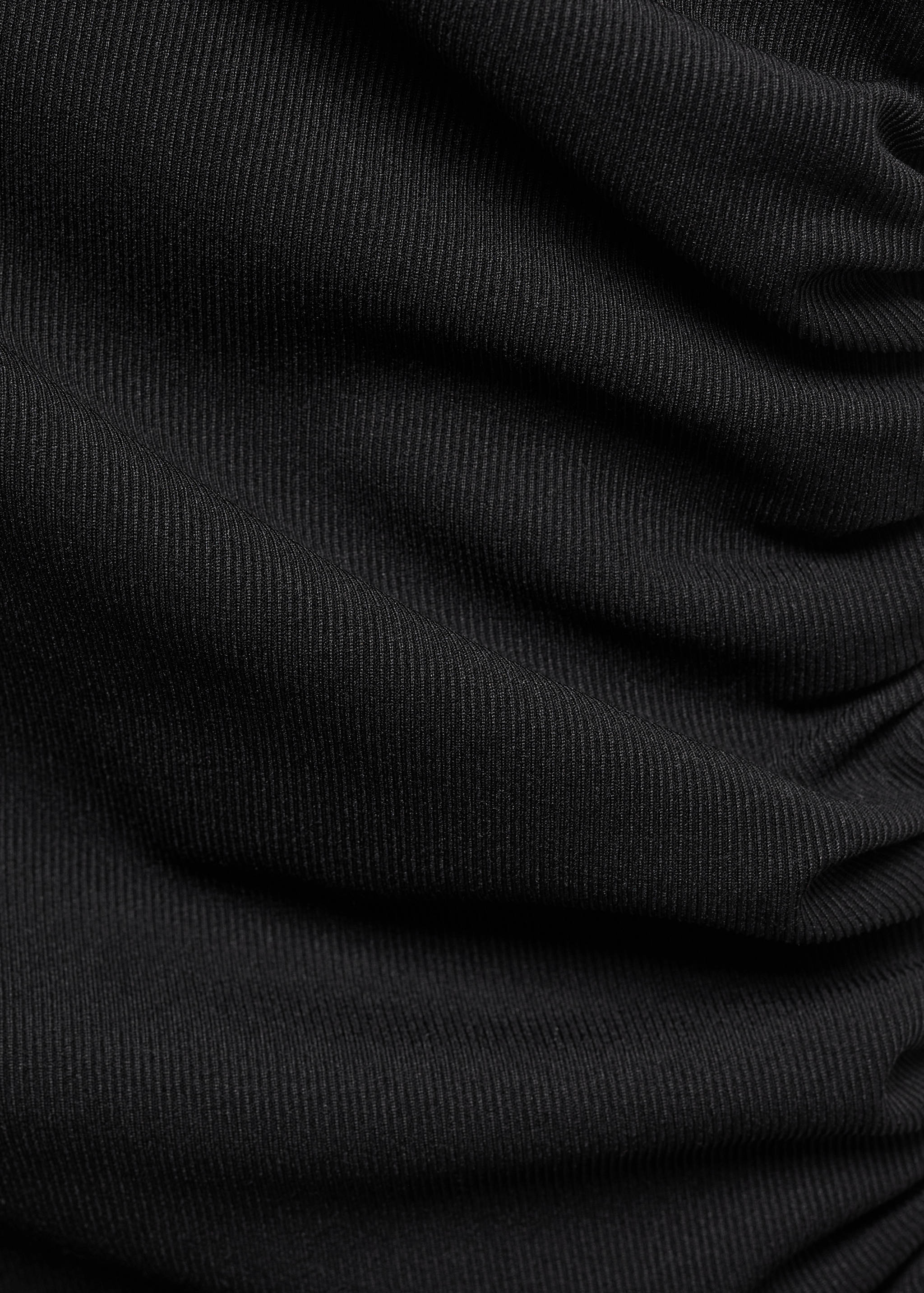 Top asymétrique drapé - Détail de l'article 8