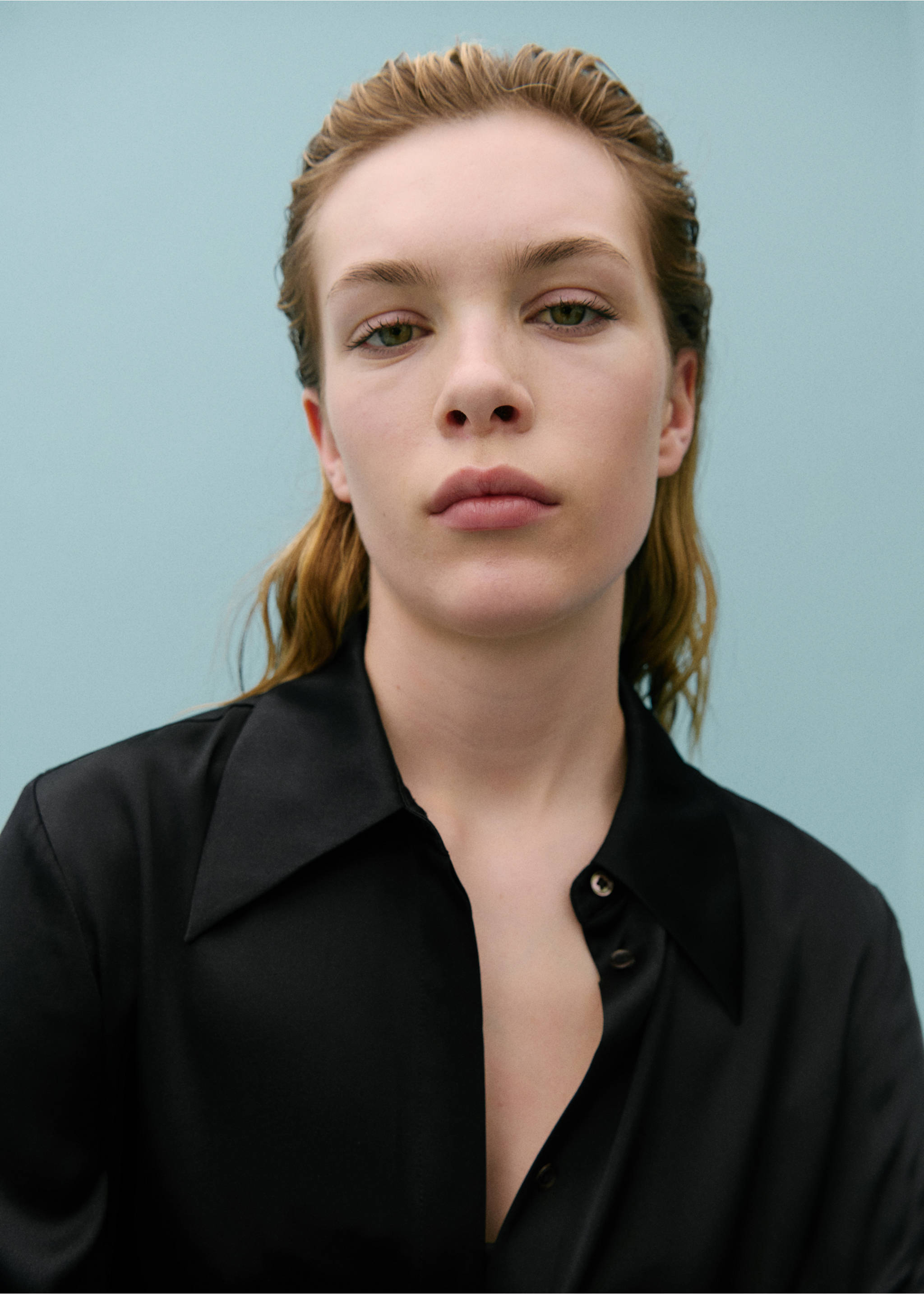 Satin silk shirt - Details of the article 1, Black. Ref: 67038653-00.