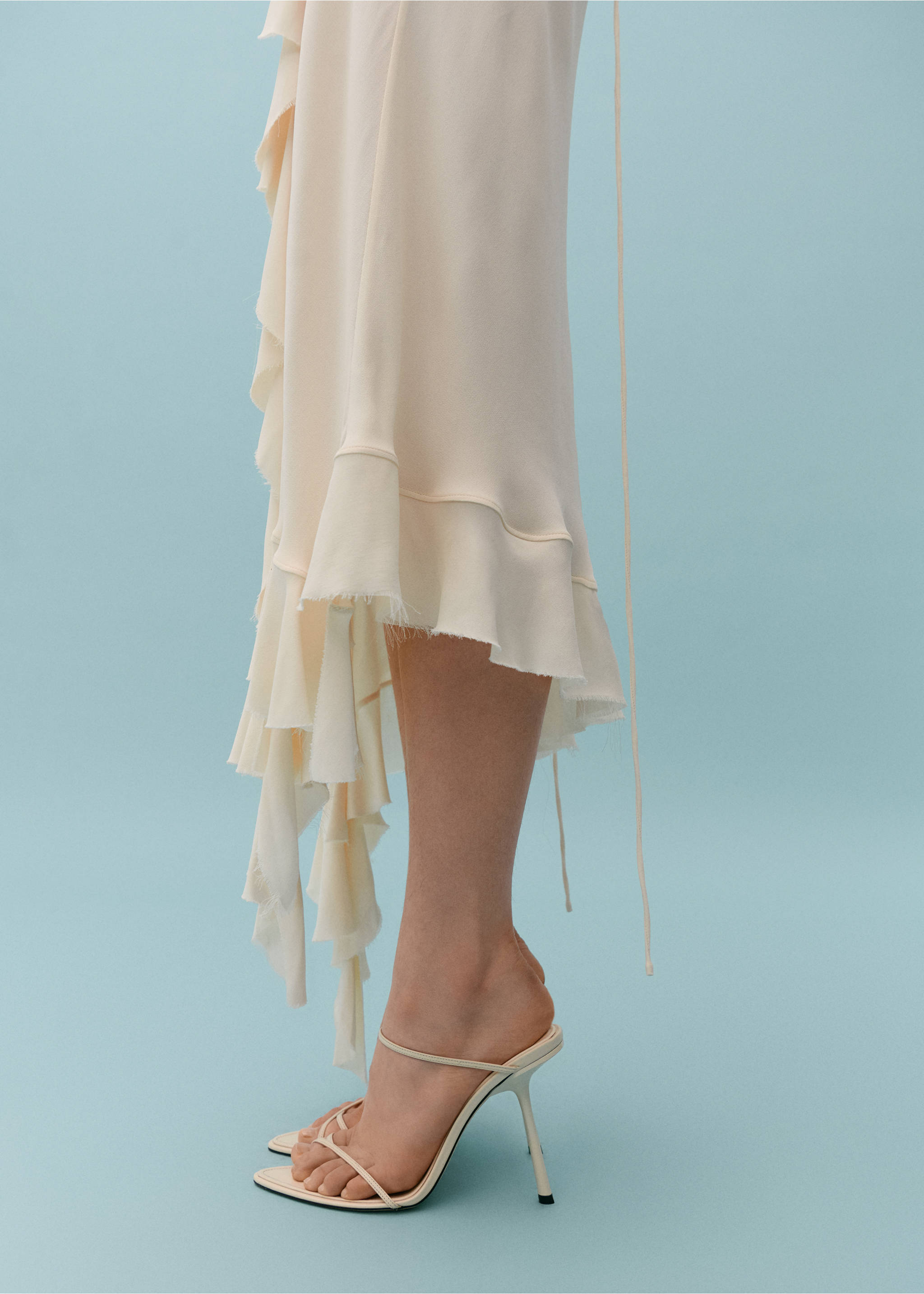 Sandales cuir talon incliné - Plan général, Nude. Ref: 67038655-00.