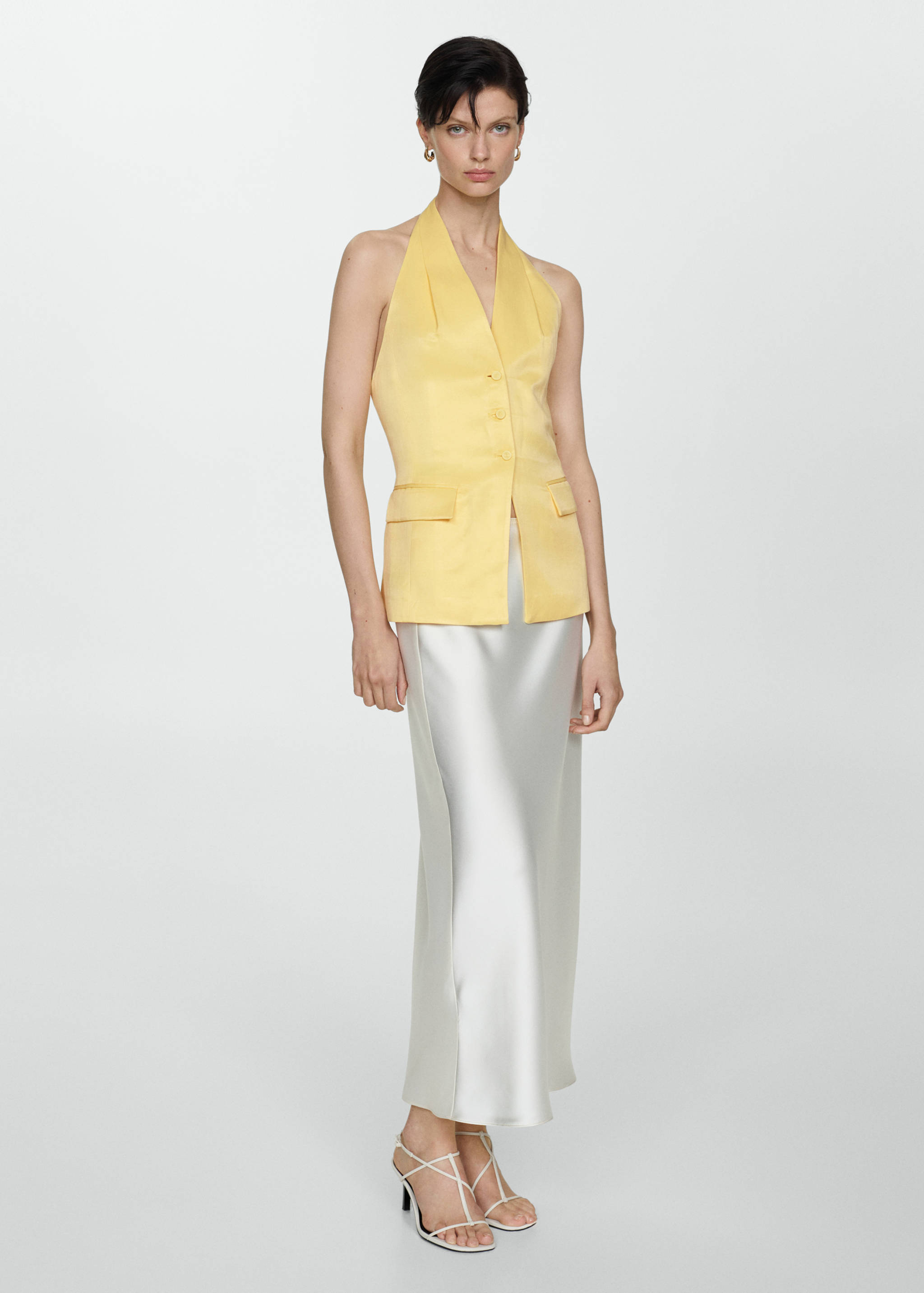 Halter-neck vest with buttons - Details of the article 2