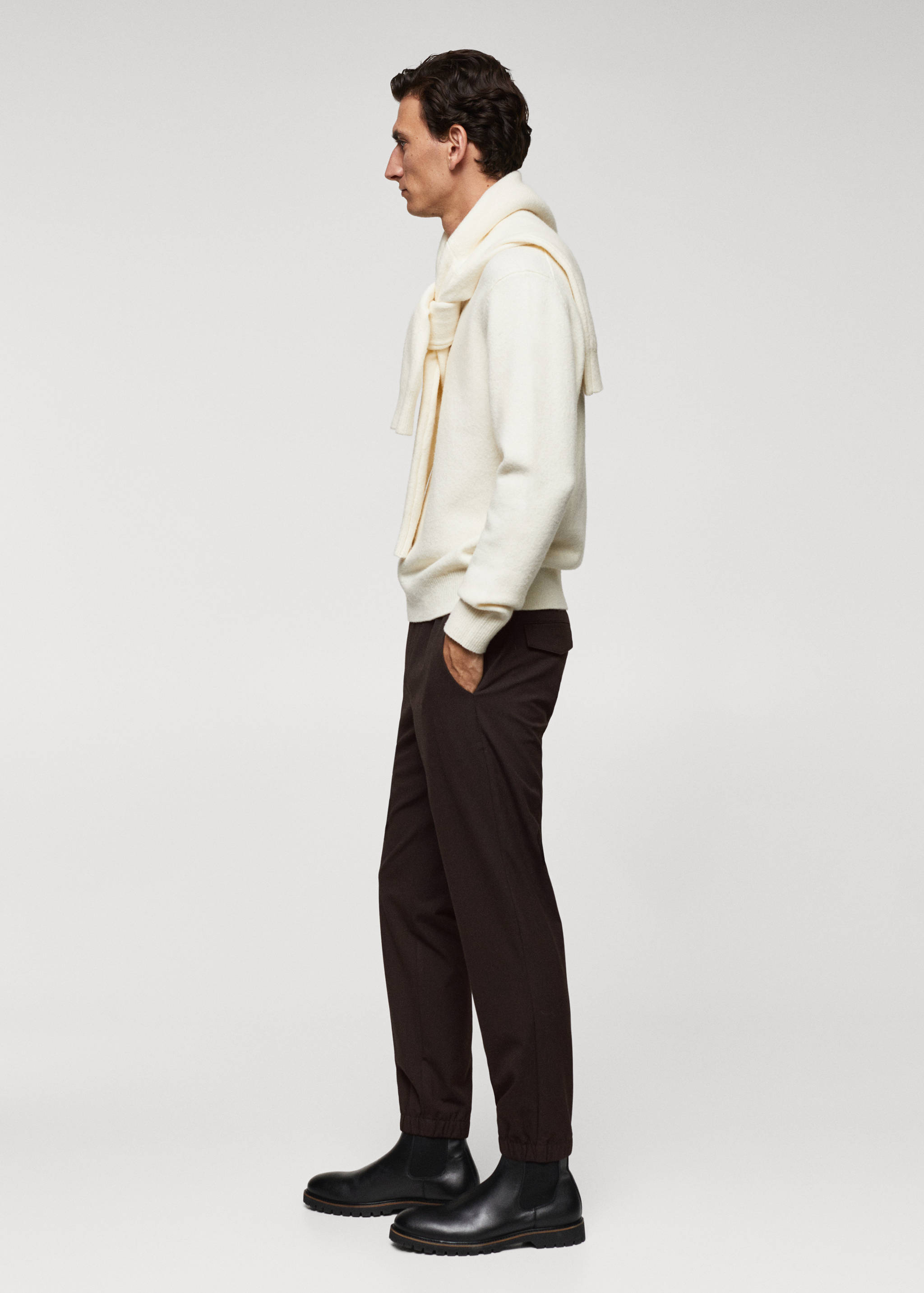 Pantalons jogger slim fit cordill - Detall de l'article 4