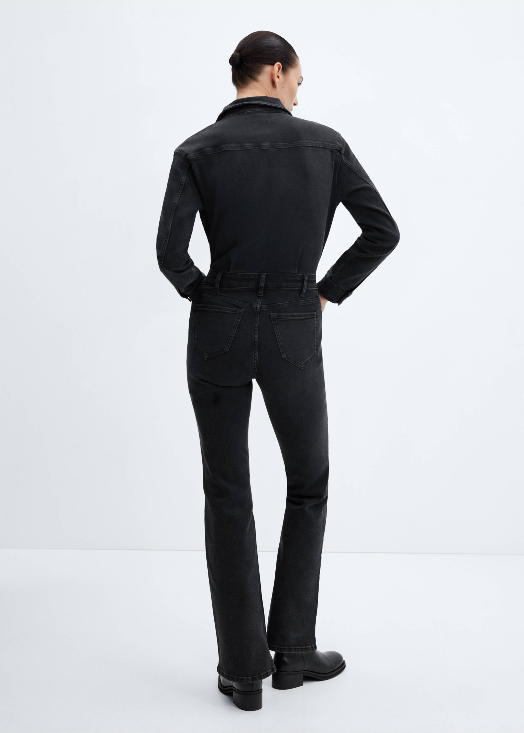 Langer Jeans-Jumpsuit - Rückseite des Artikels, Black denim. Ref: 67040255-00.
