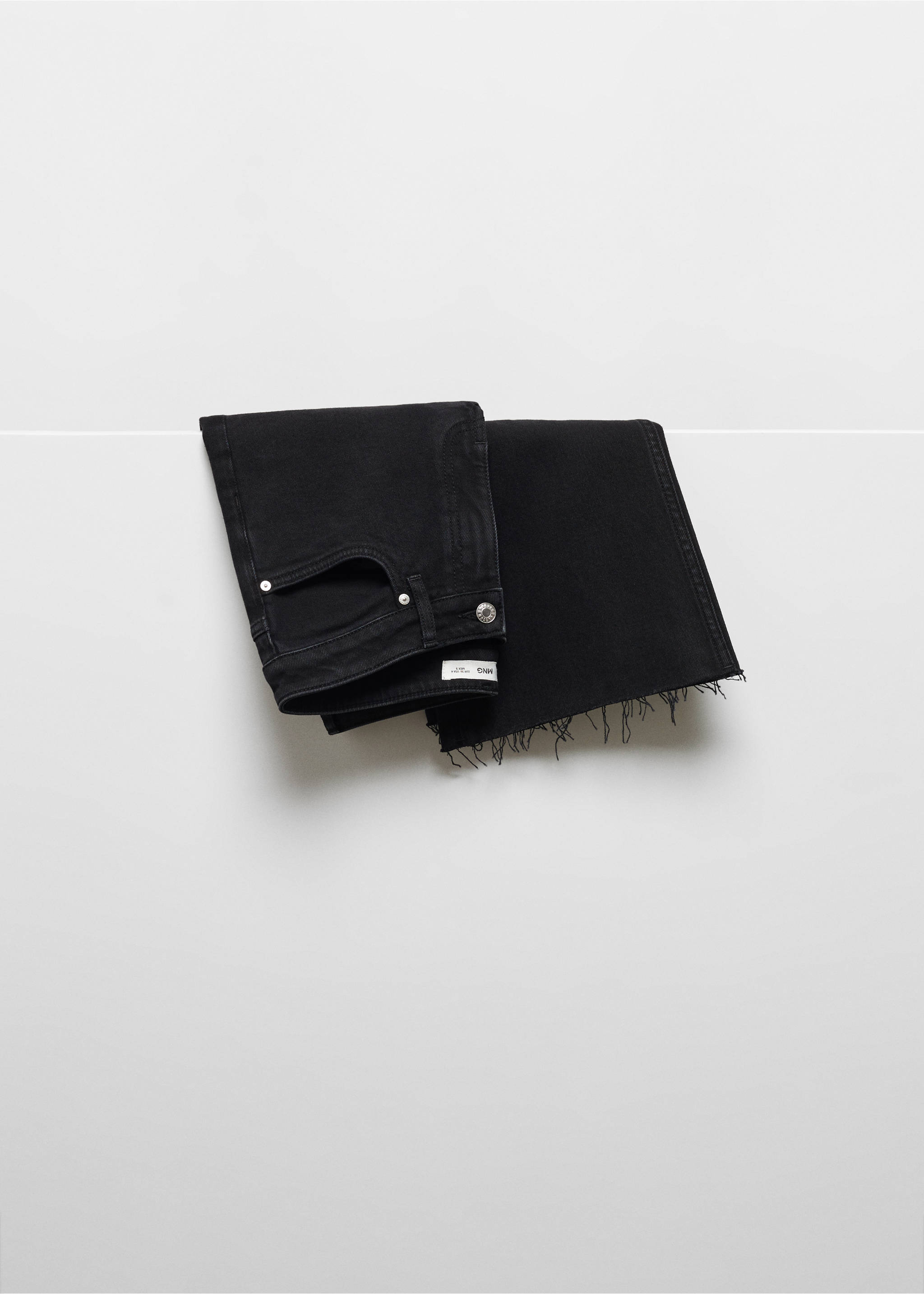 Jeans flare med normalt liv - Artikkeldetalj 8, Black denim. Ref: 67040315-00.