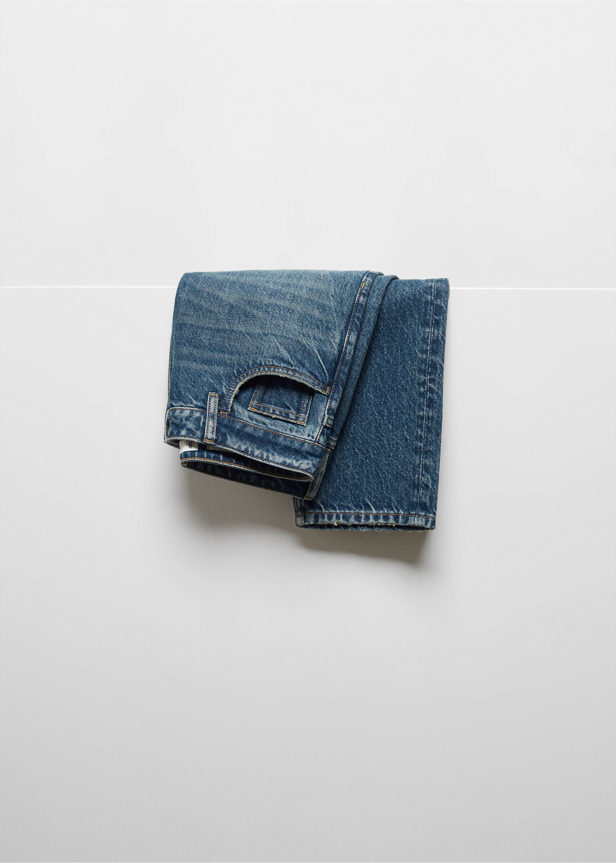 Mom2000 high-rise jeans - Details of the article 8, Dark Blue. Ref: 67040319-00.