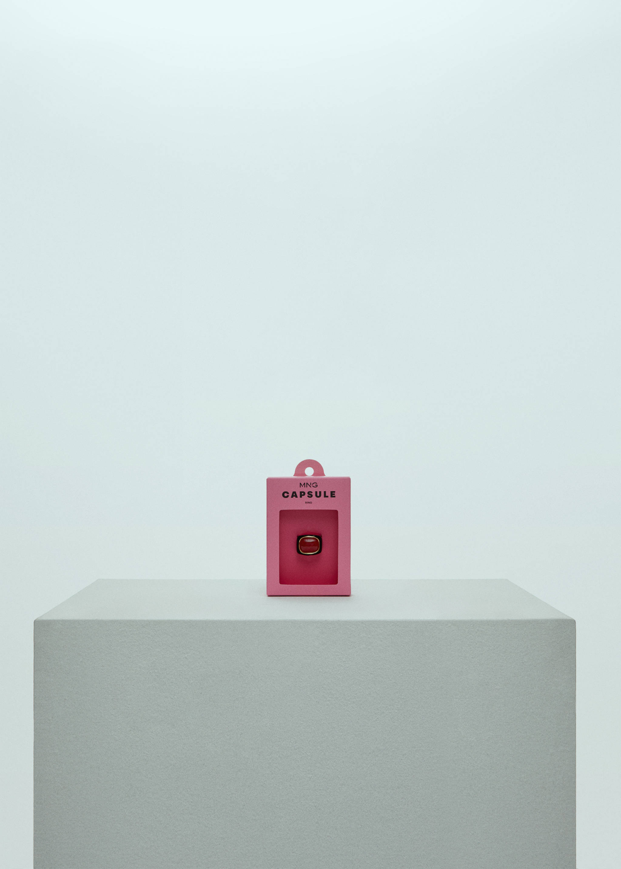 Maxi-Ring mit Quarz-Detail - Artikel ohne Model