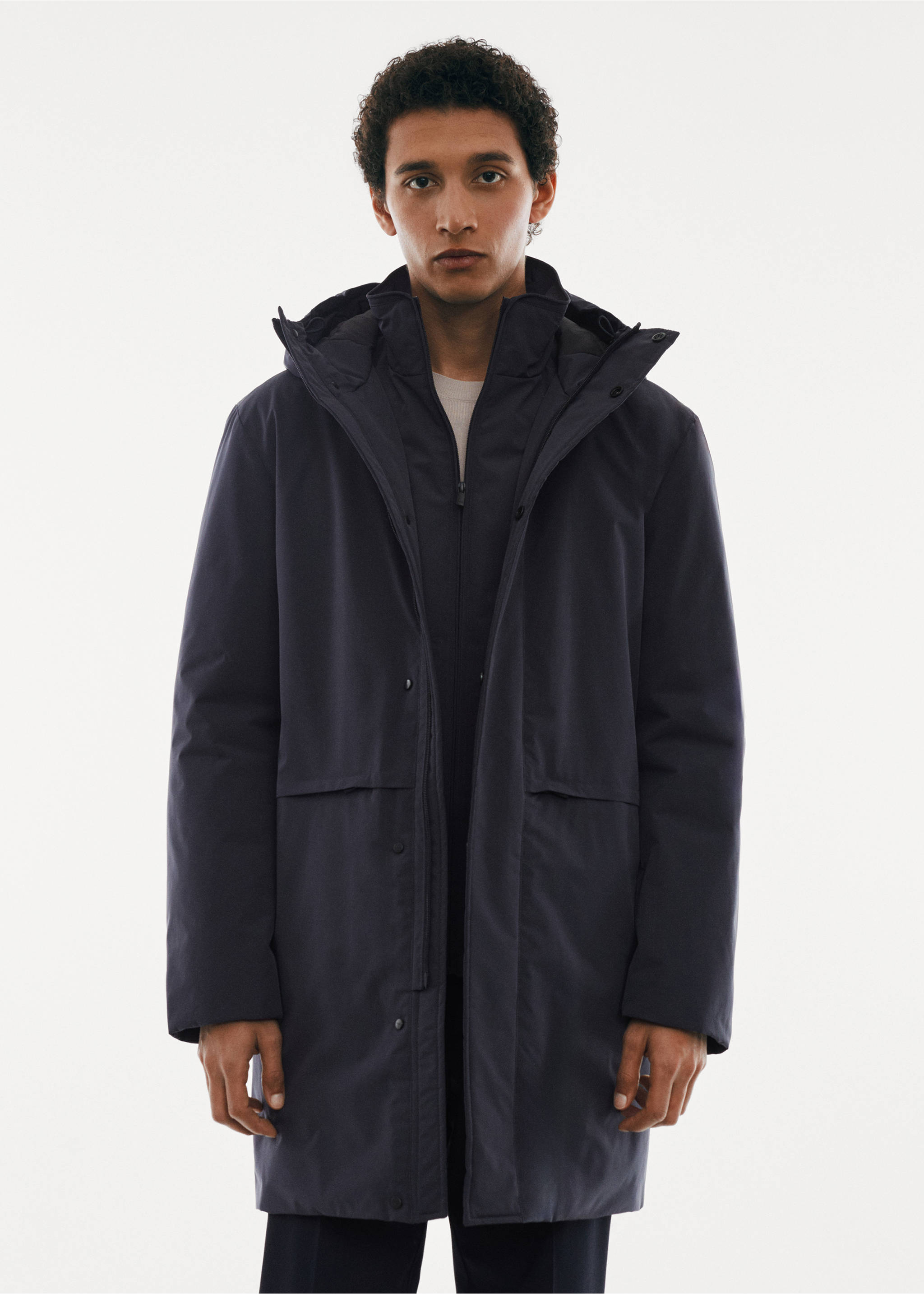 Parka capuche matelassée SOFEELATE® - Plan moyen, Bleu marine. Ref: 67040618-00.