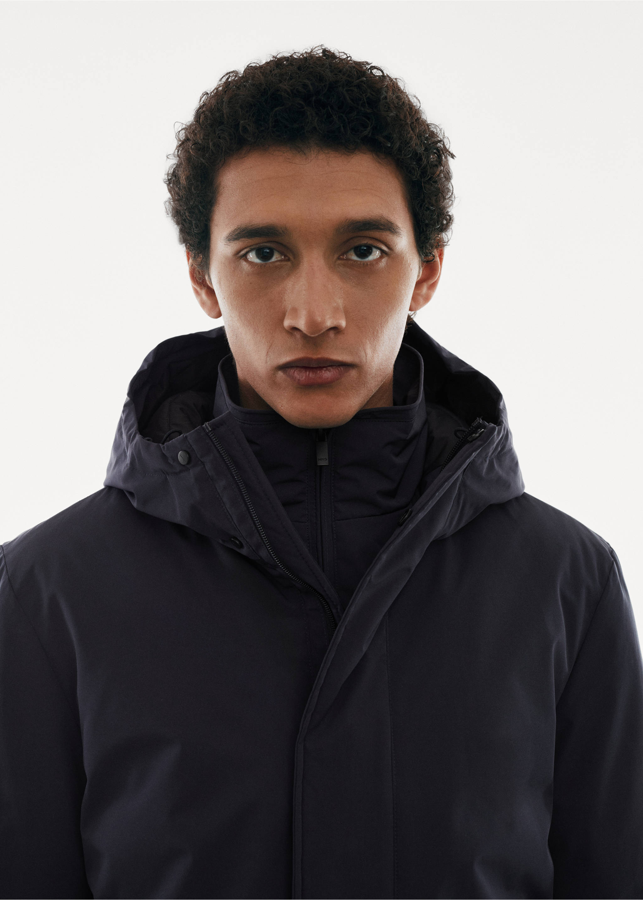 Parka capuche matelassée SOFEELATE® - Détail de l'article 1, Bleu marine. Ref: 67040618-00.