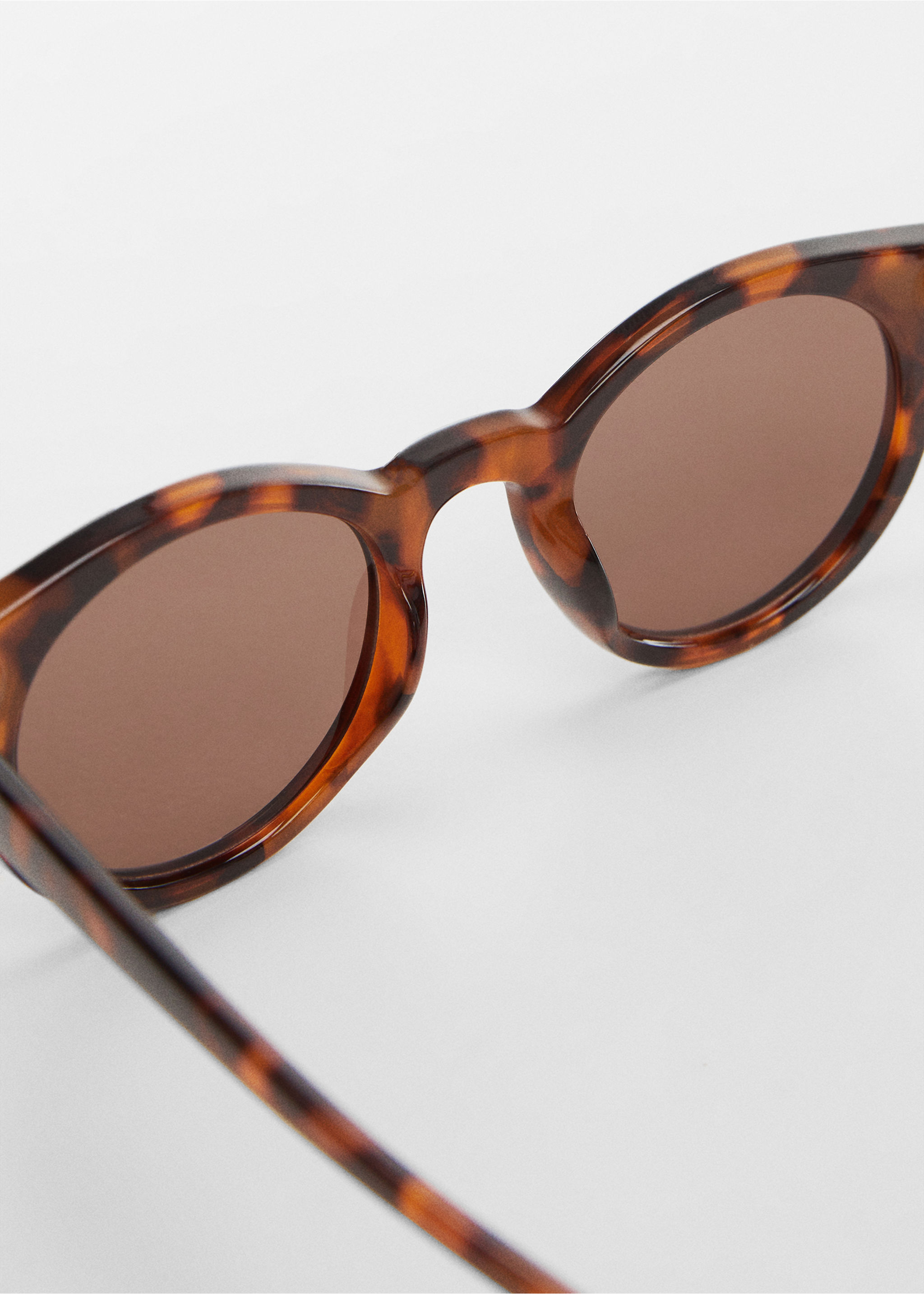 Retro sunglasses - Details of the article 1