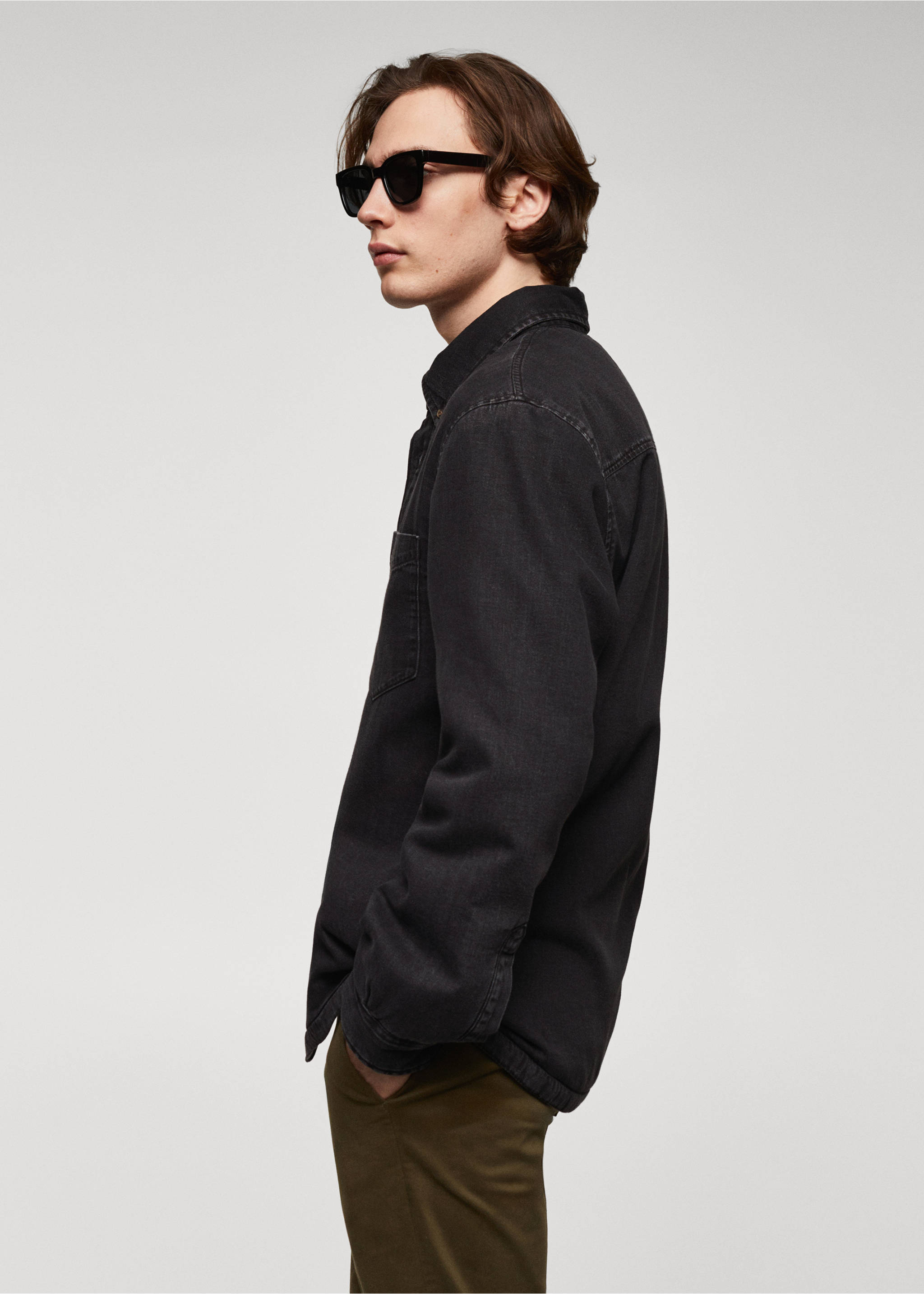 Quilted denim overshirt - Details of the article 2, Black denim. Ref: 67040622-00.