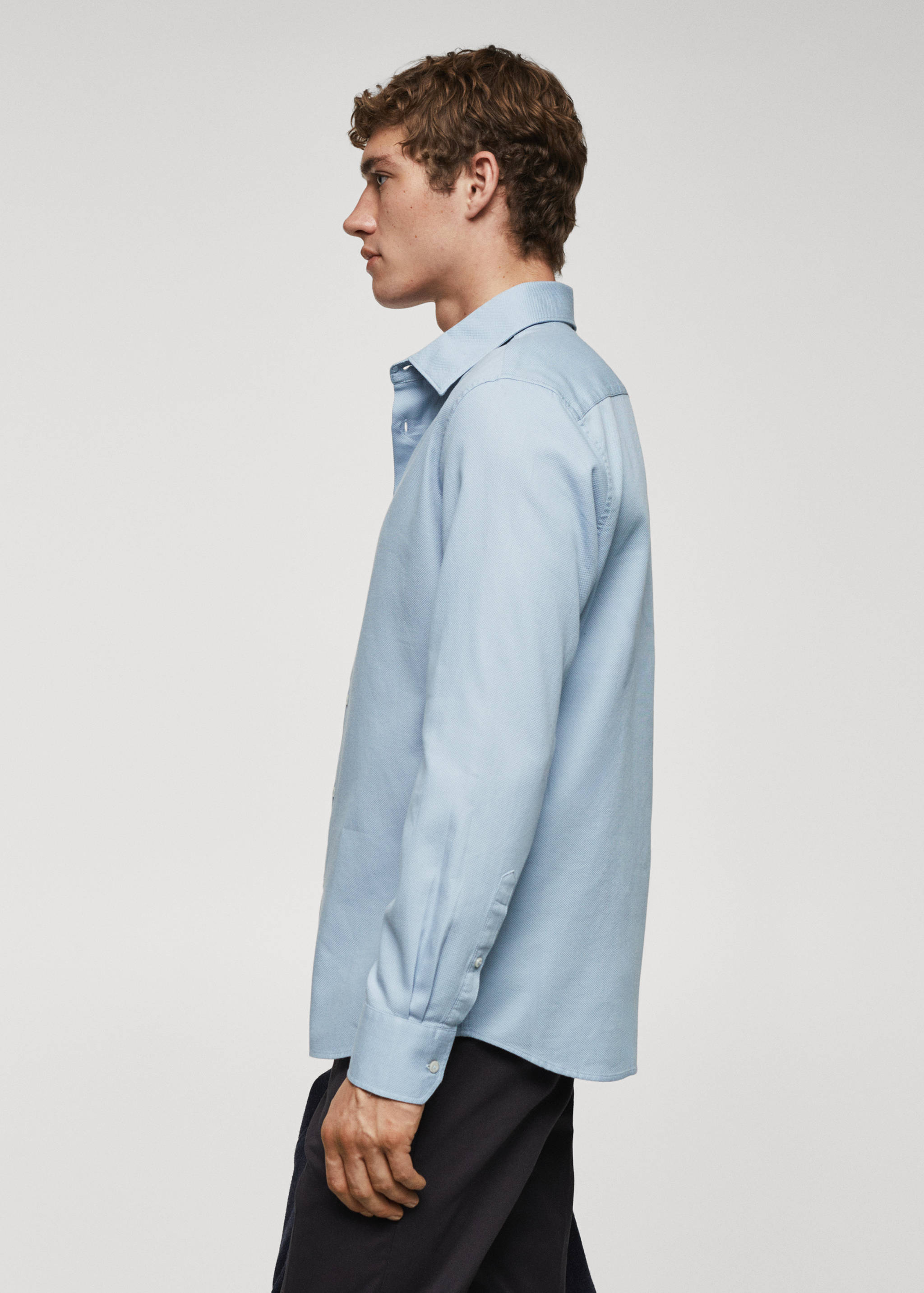 Slim-fit cotton structured shirt - Details of the article 2