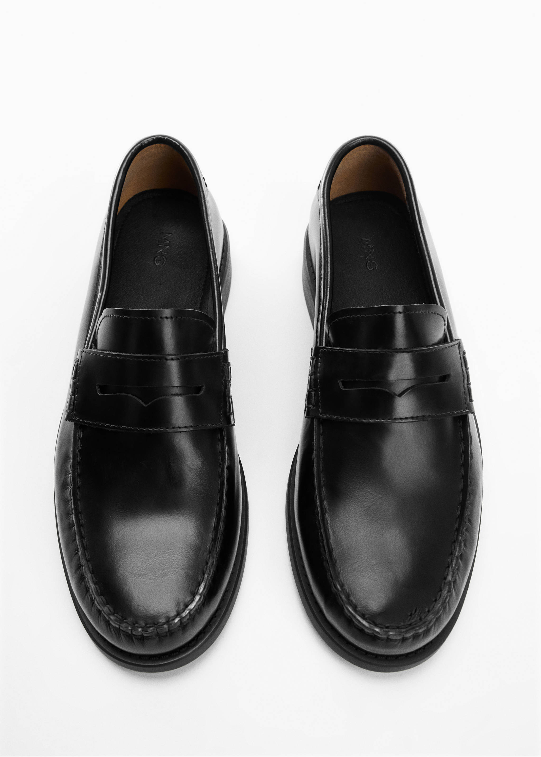 Aged-leather loafers - Details of the article 3, Black. Ref: 67040656-00.