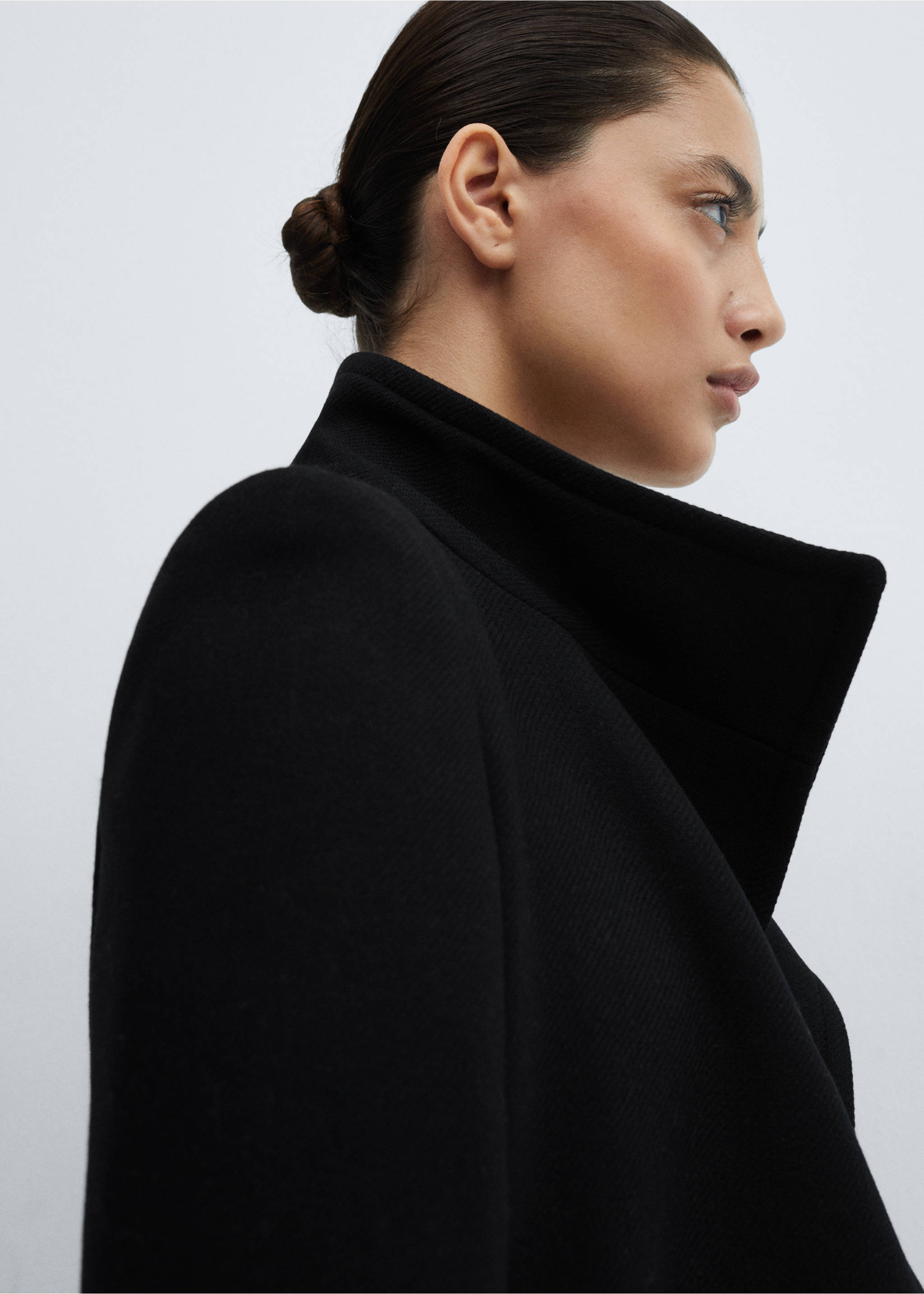 Manteco wool coat with belt - Details of the article 1, Black. Ref: 67040670-00.