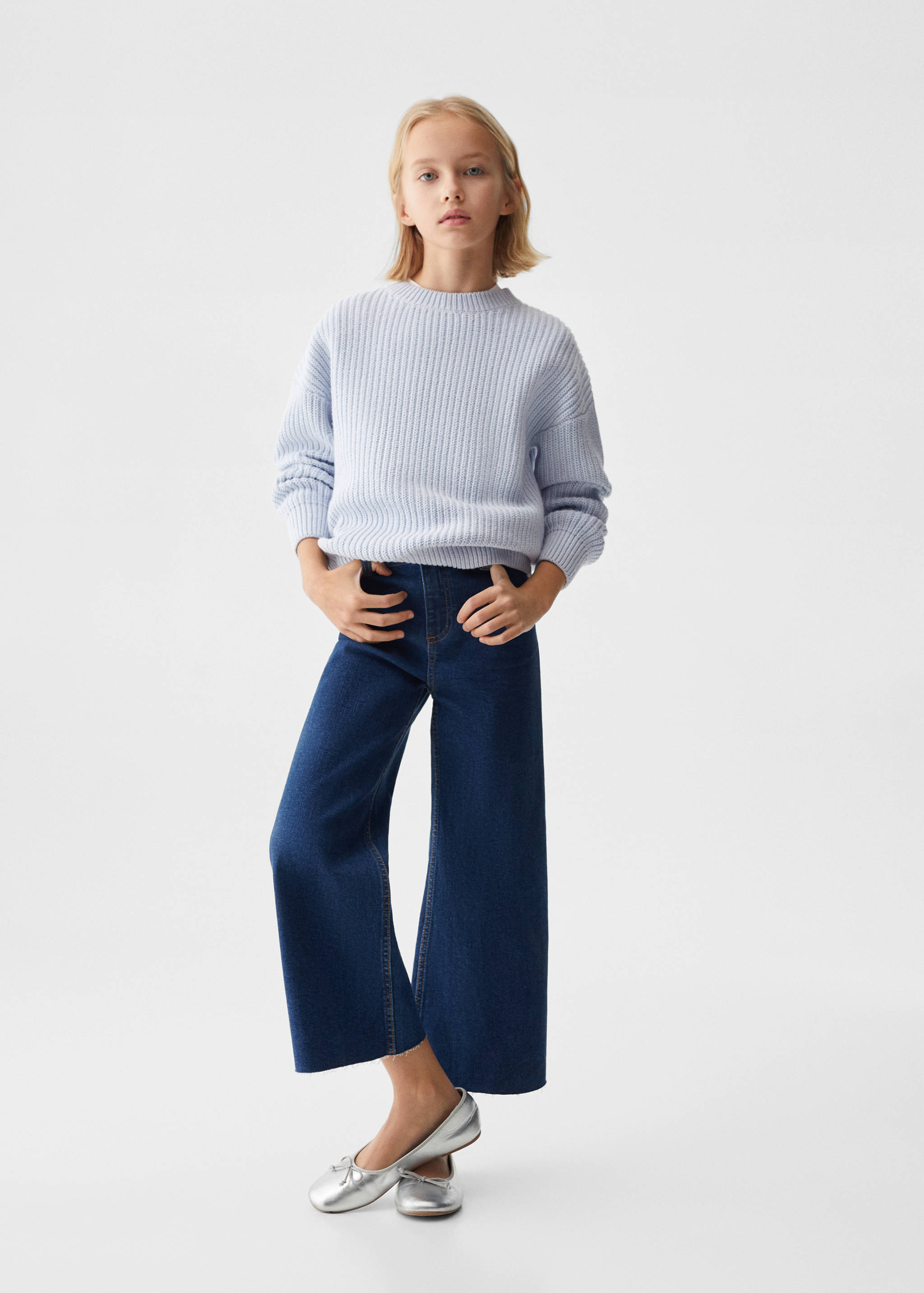 Reverse knit sweater - General plane