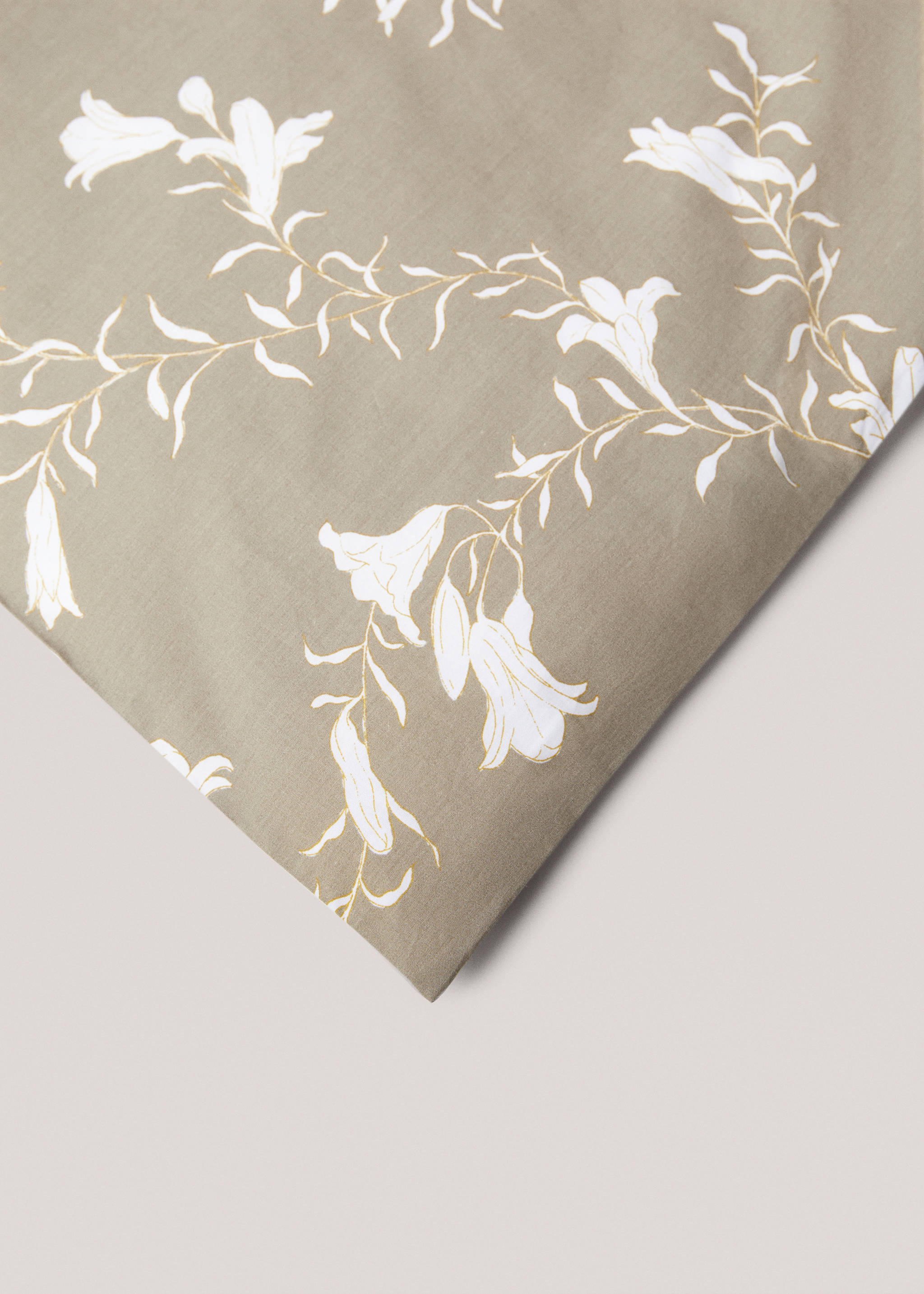 Capa de edredão em contraste às flores (cama 90 cm) - Pormenor do artigo 3