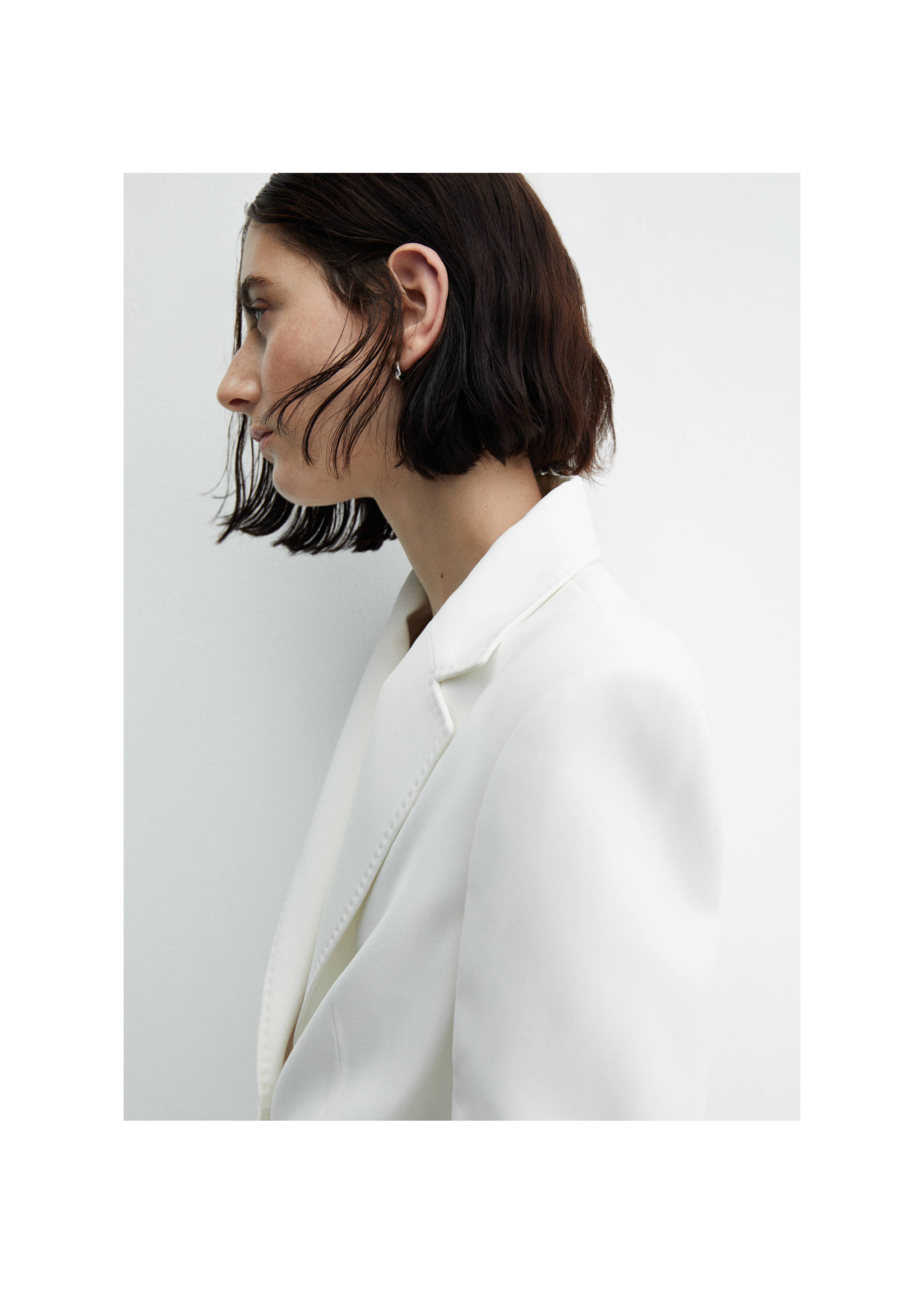 Straight-fit suit jacket - Details of the article 1, White. Ref: 67041009-00.