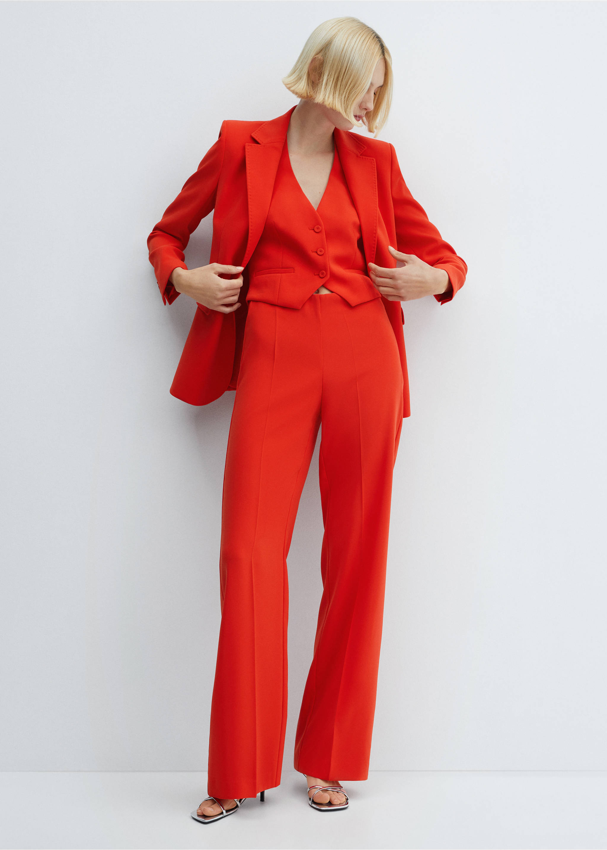 Straight-fit suit jacket - General plane, Coral Red. Ref: 67041009-00.