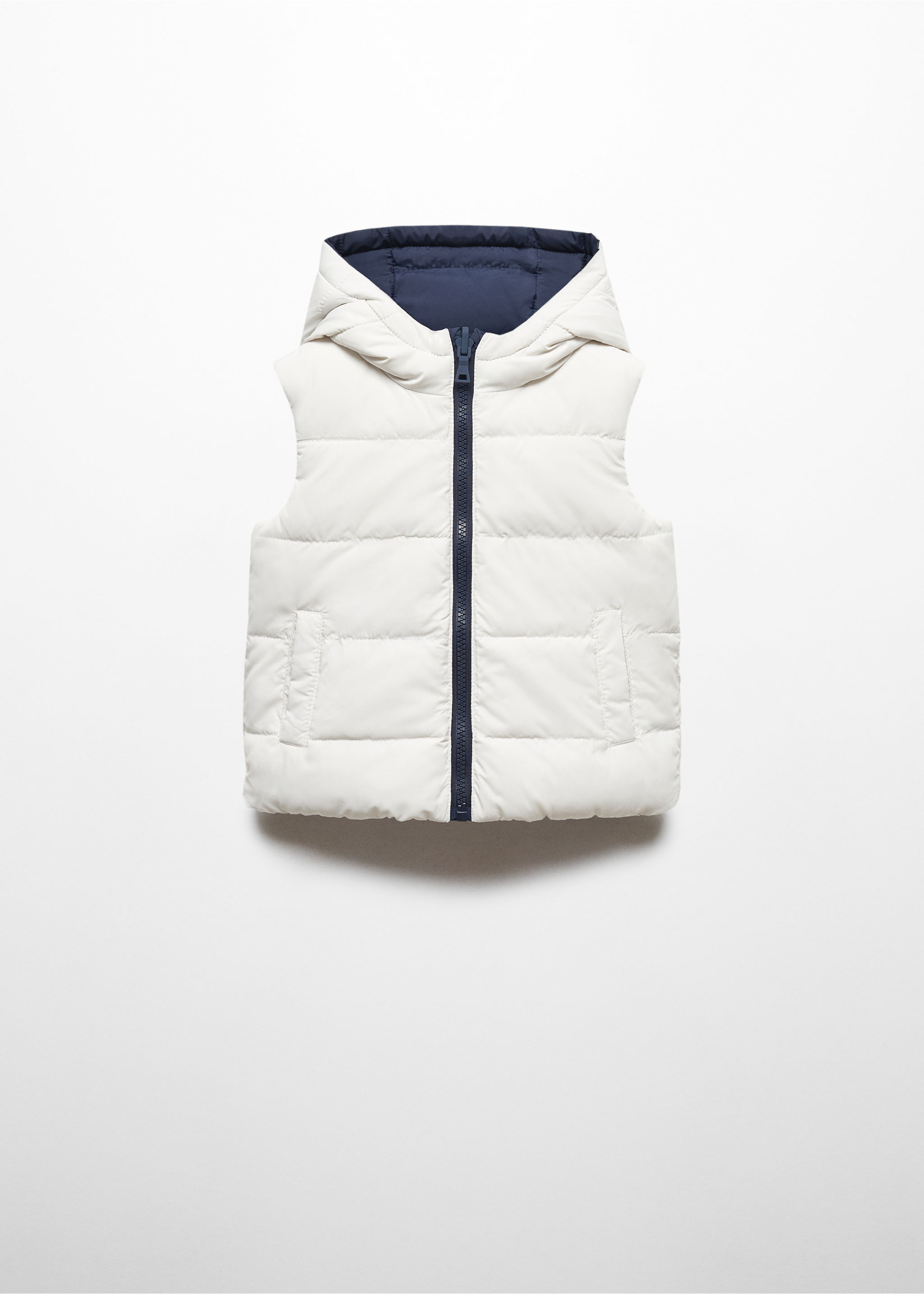 Reversible quilted gilet - Details of the article 8