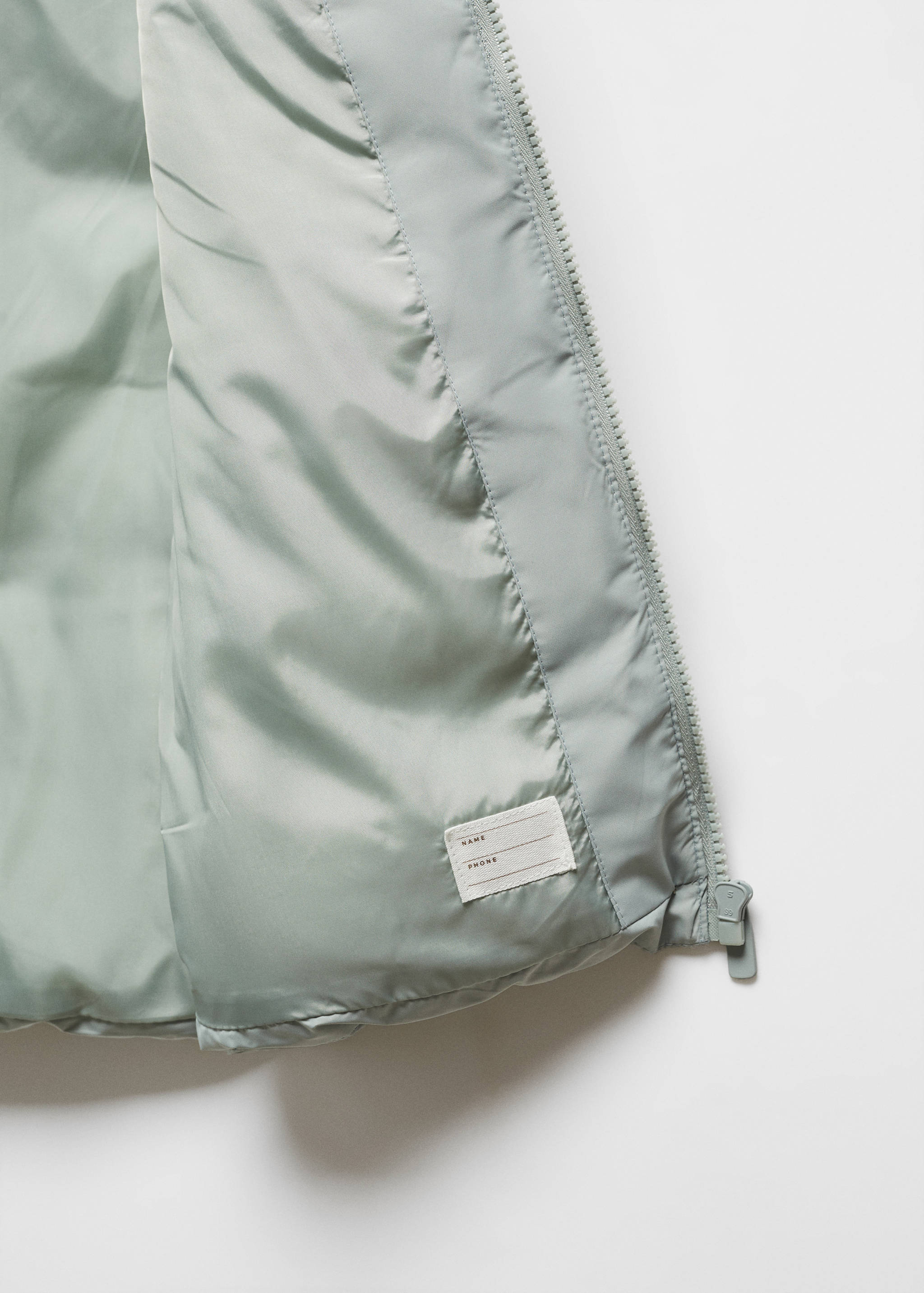 Quilted gilet with hood - Details of the article 8