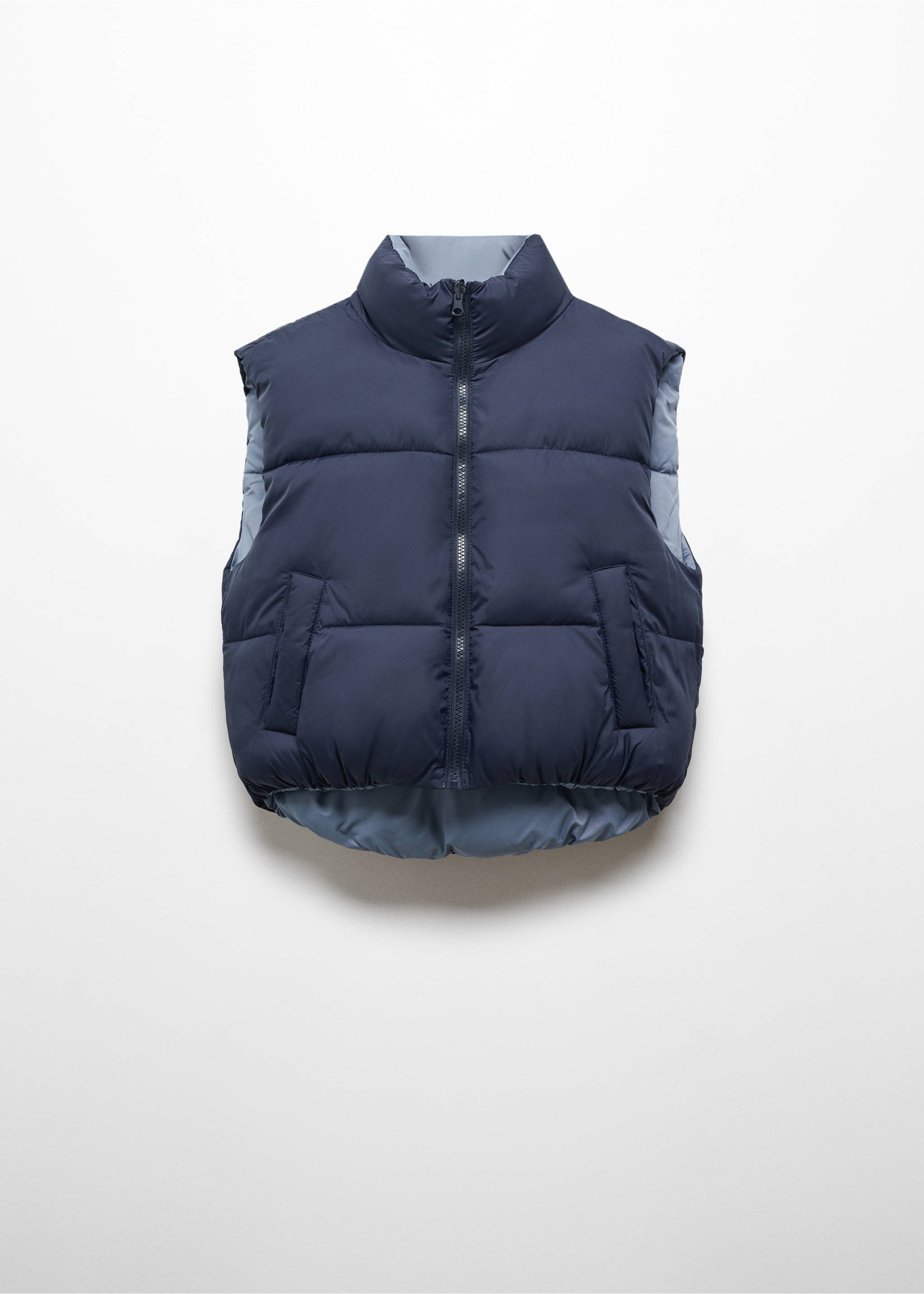 Reversible quilted gilet - Details of the article 8, Sky Blue. Ref: 67042912-00.