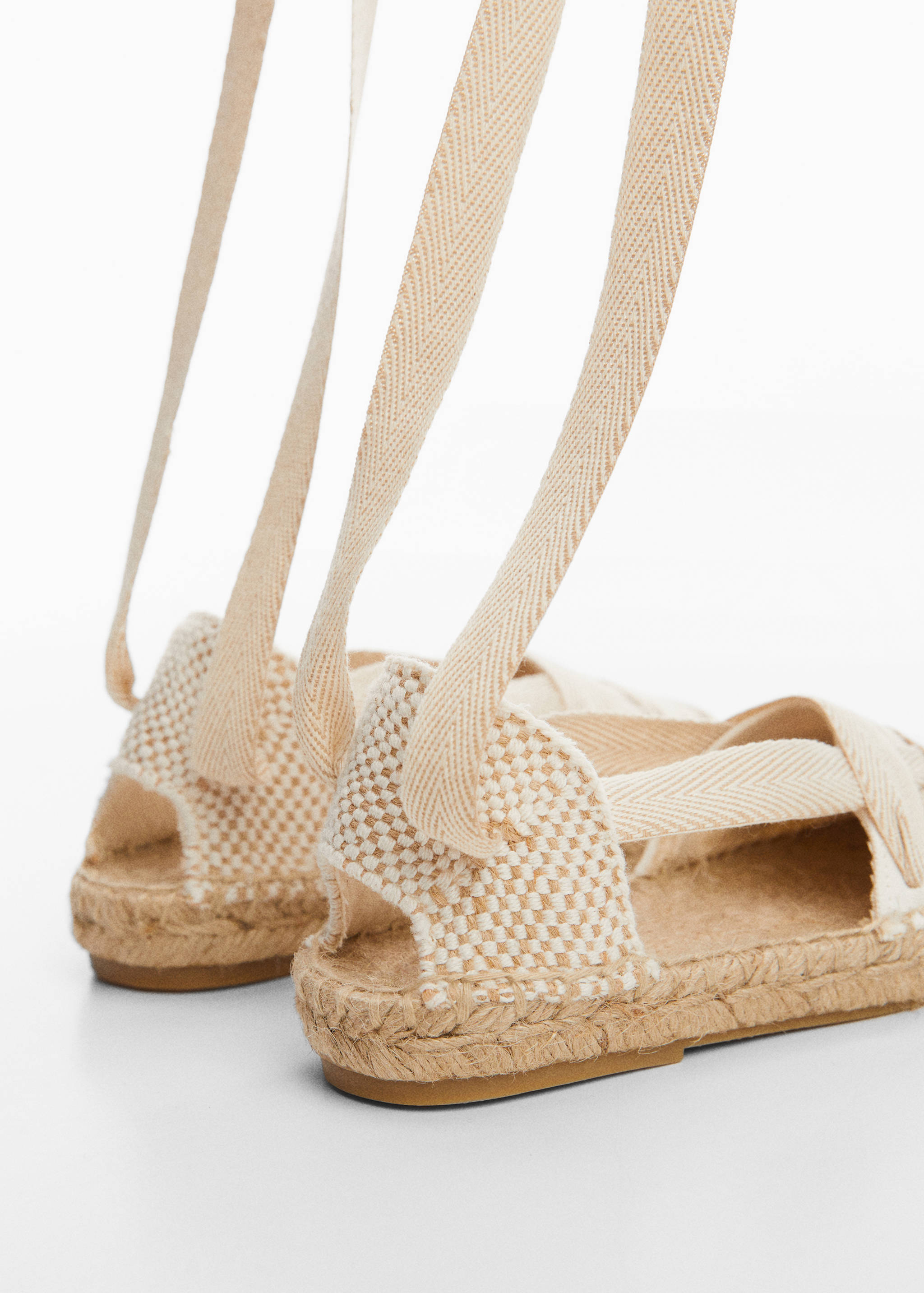 Espadrilles met strikken - Detail van het artikel 1