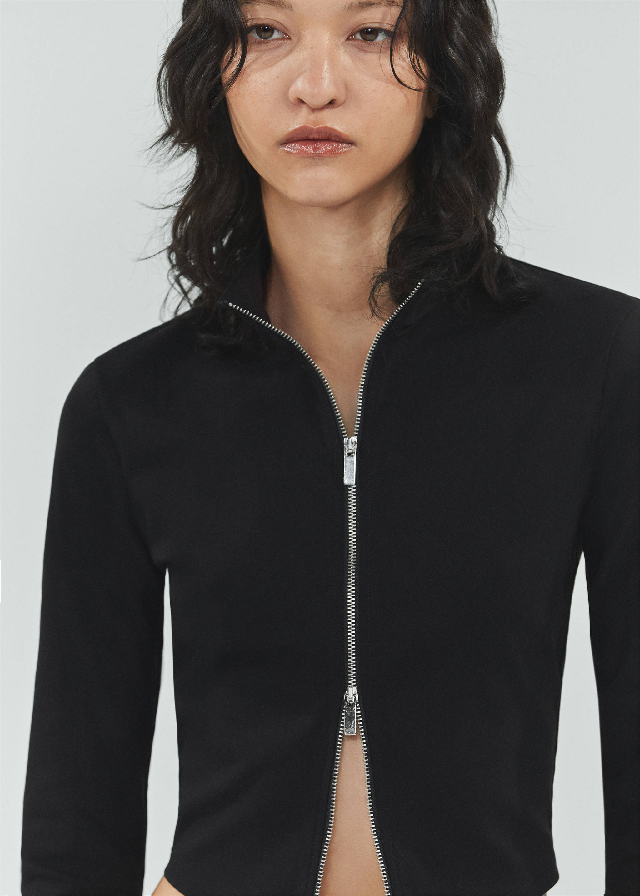 Cropped-Jacke mit Reißverschluss - Detail des Artikels 1