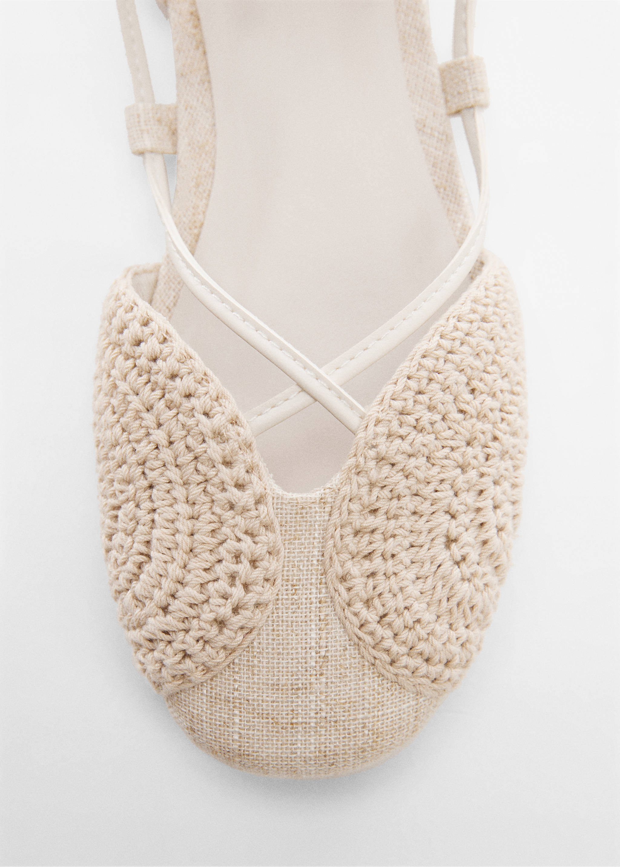 Flat strips shoes - Details of the article 1