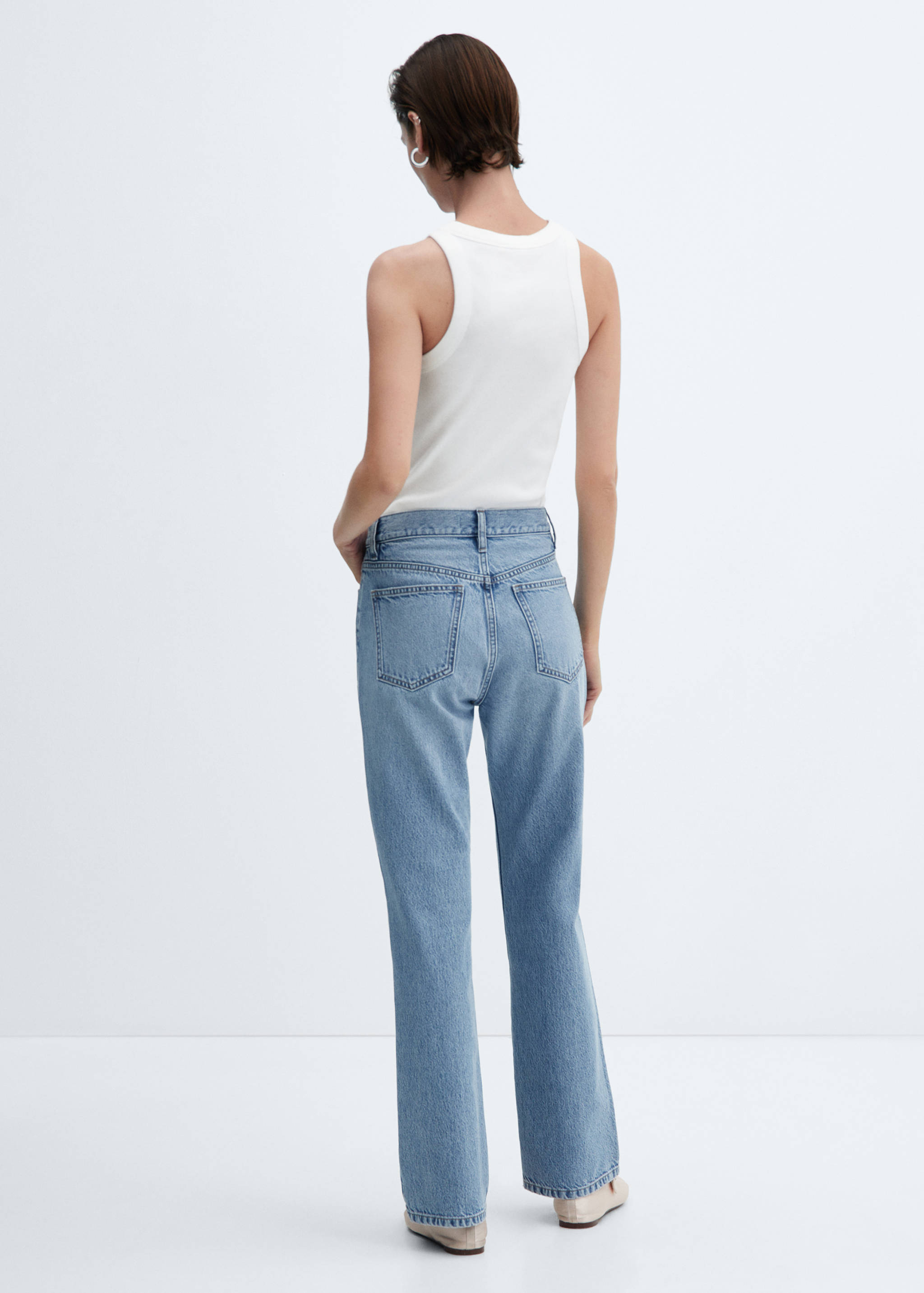 Mid-rise straight jeans - Reverse of the article