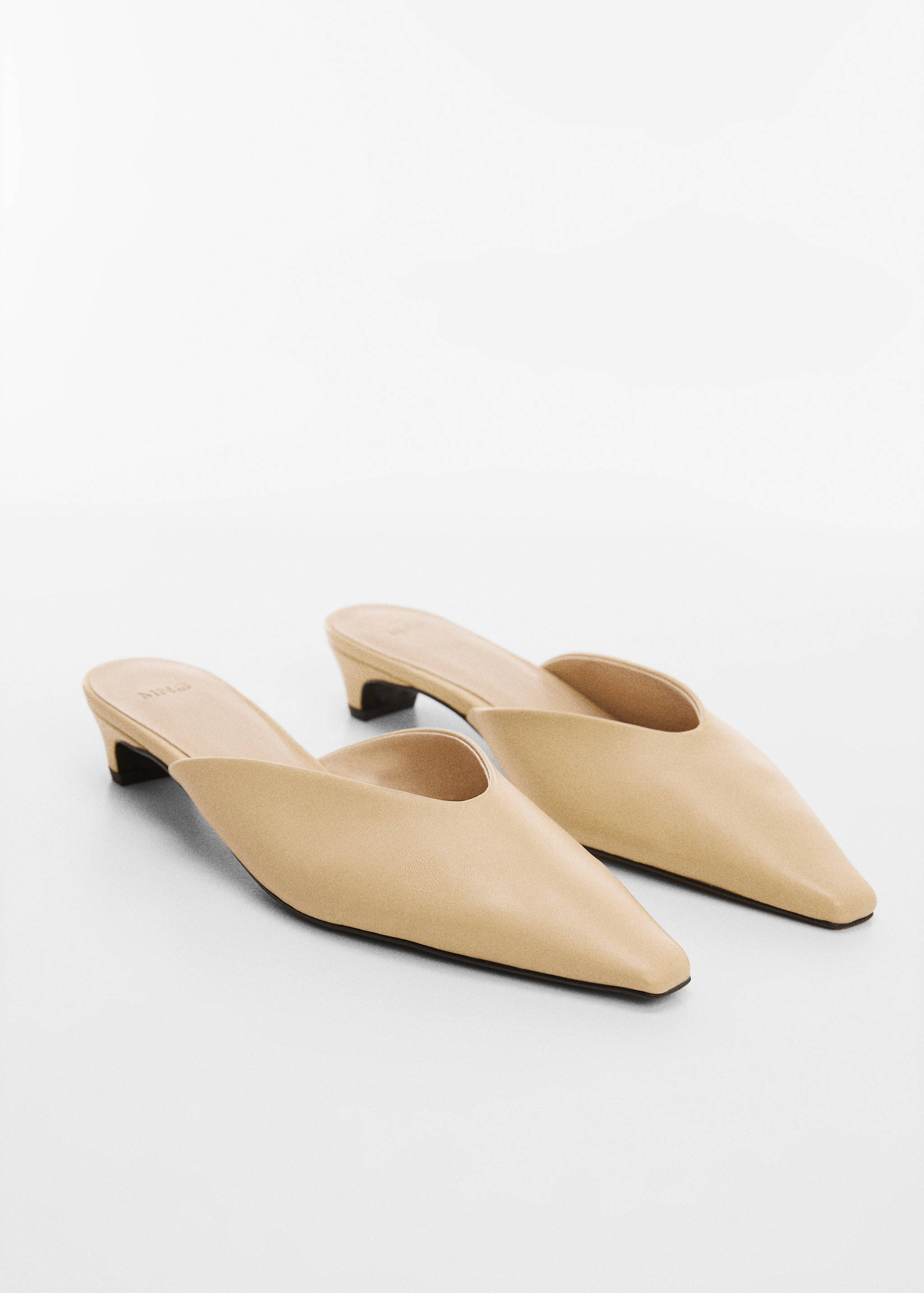 Pointed toe leather shoes - Medium plane