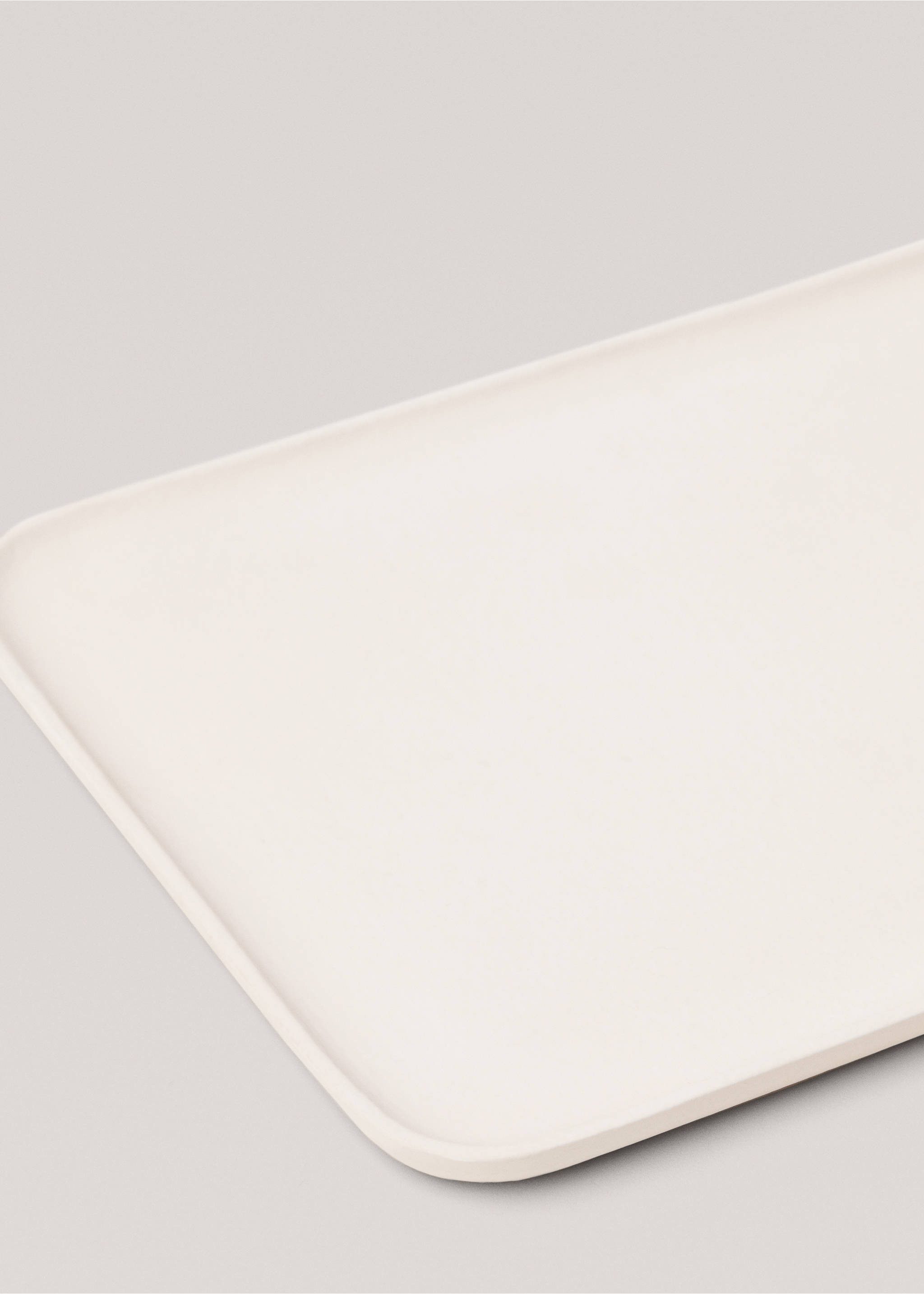 Rectangular metal tray 49.5x20cm - Details of the article 1, Off White. Ref: 67044055-00.