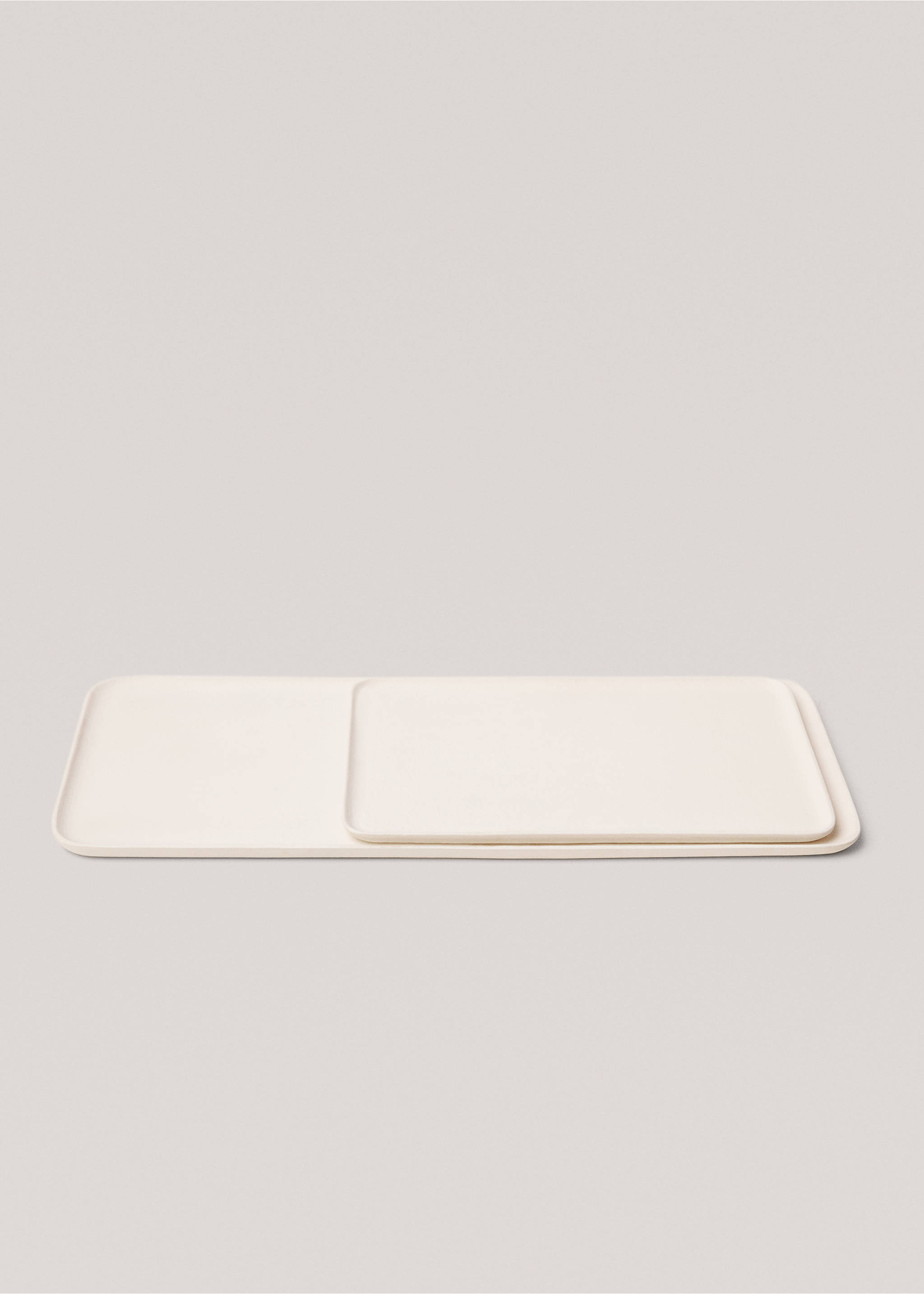 Rectangular metal tray 49.5x20cm - Details of the article 2, Off White. Ref: 67044055-00.