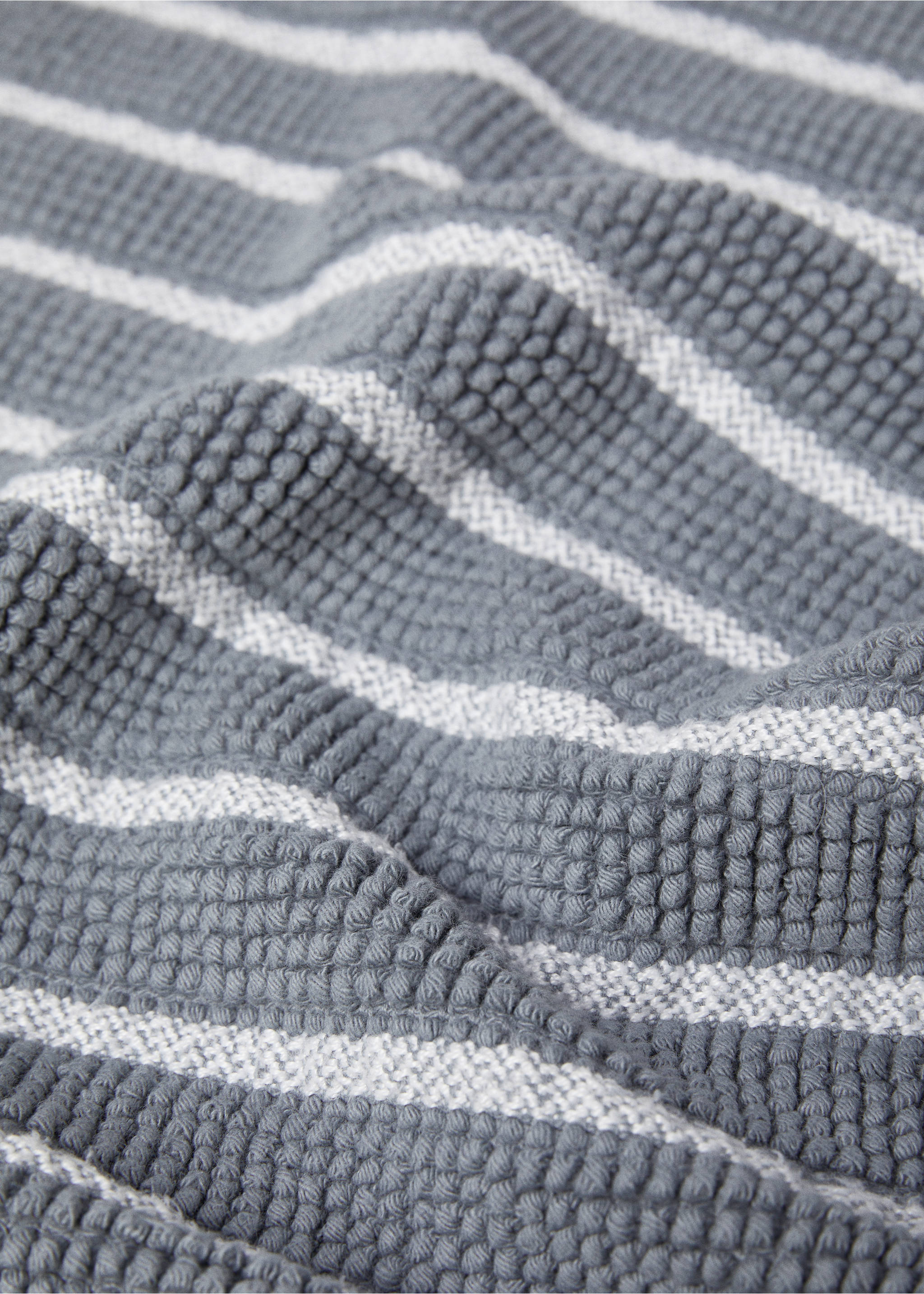 Striped boucle bathroom rug - Details of the article 2, Indigo Blue. Ref: 67044074-00.