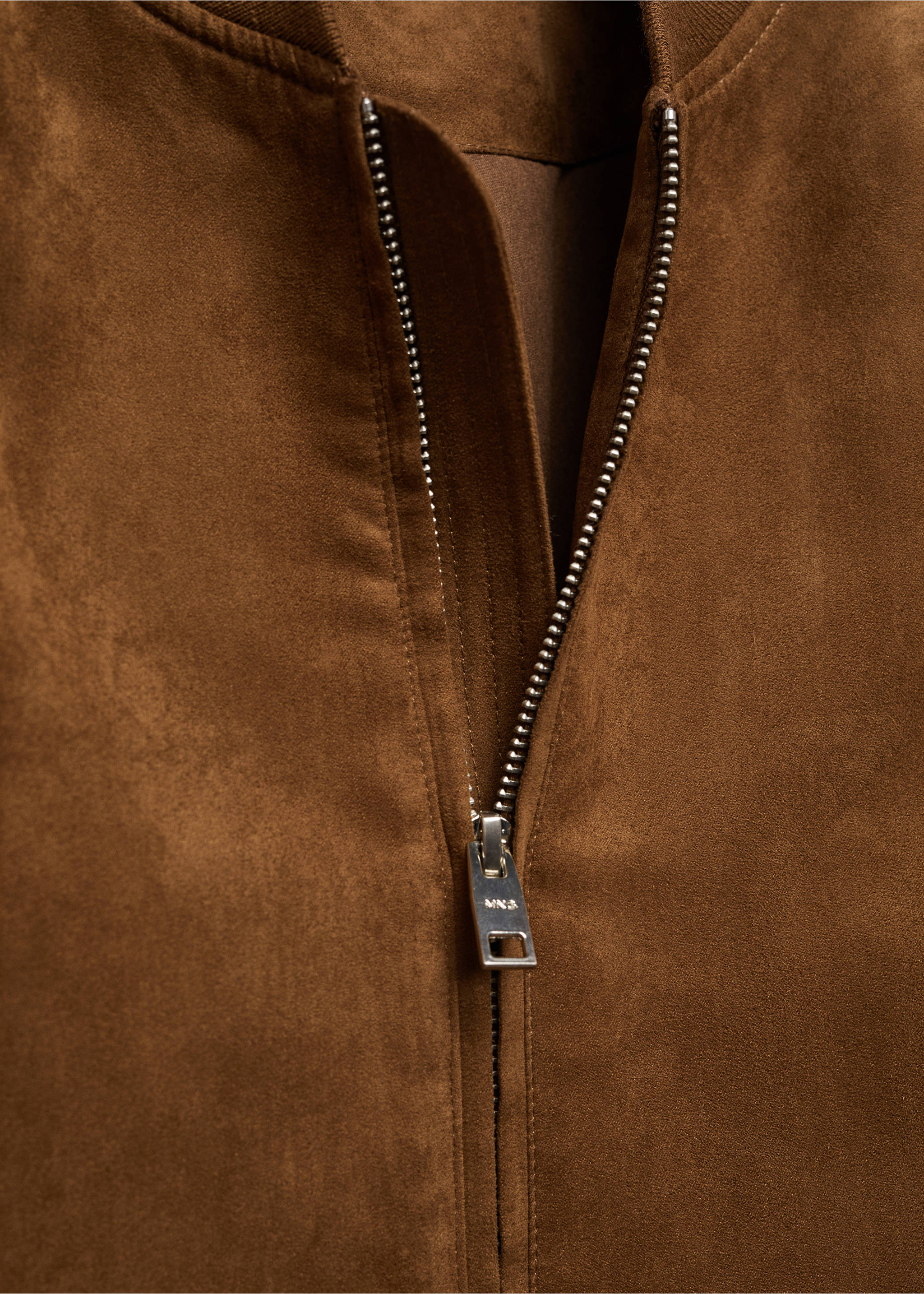 Blouson bomber imitation daim - Détail de l'article 8, Cognac. Ref: 67044439-00.