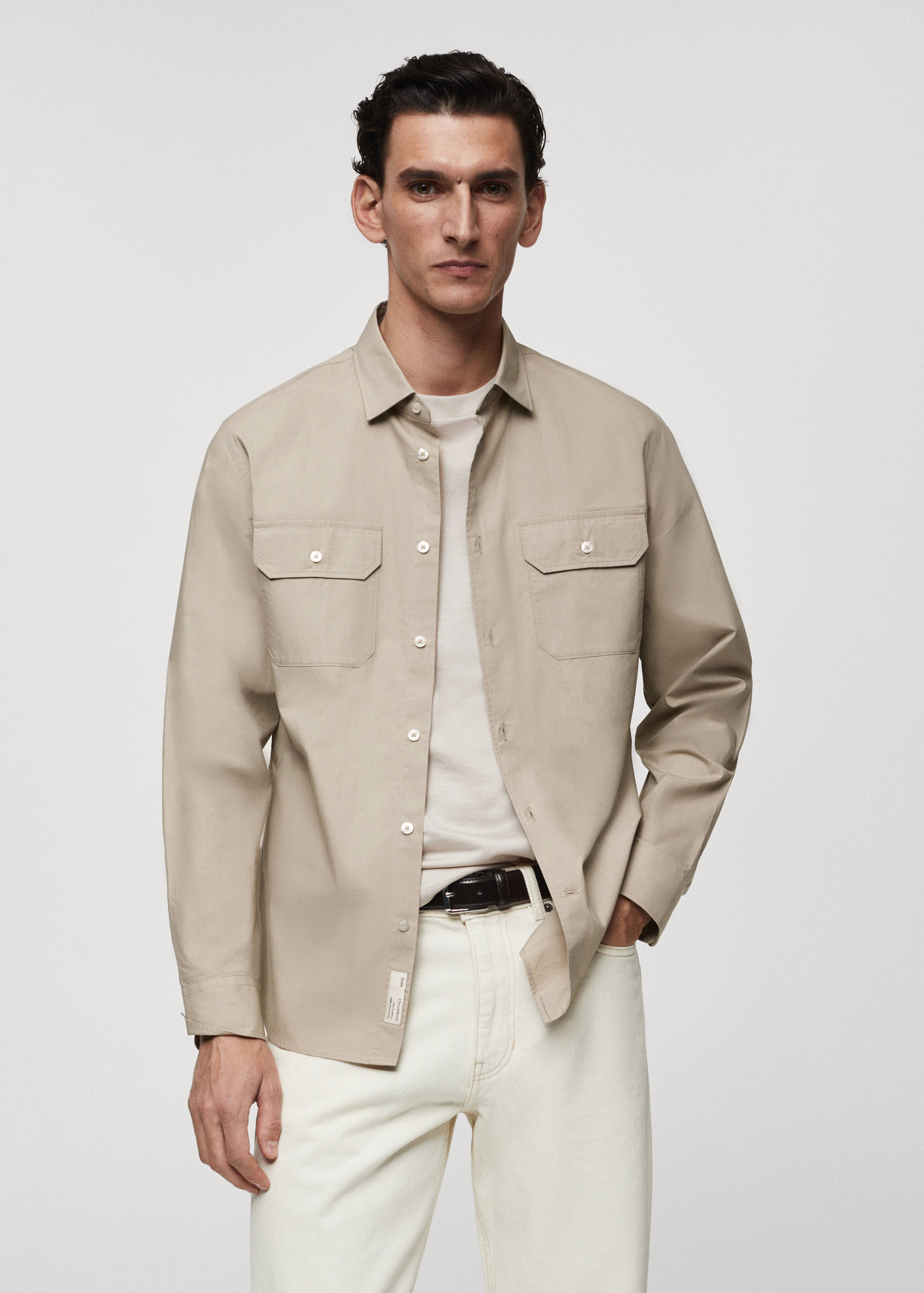 Chemise en coton avec poches - Plan moyen