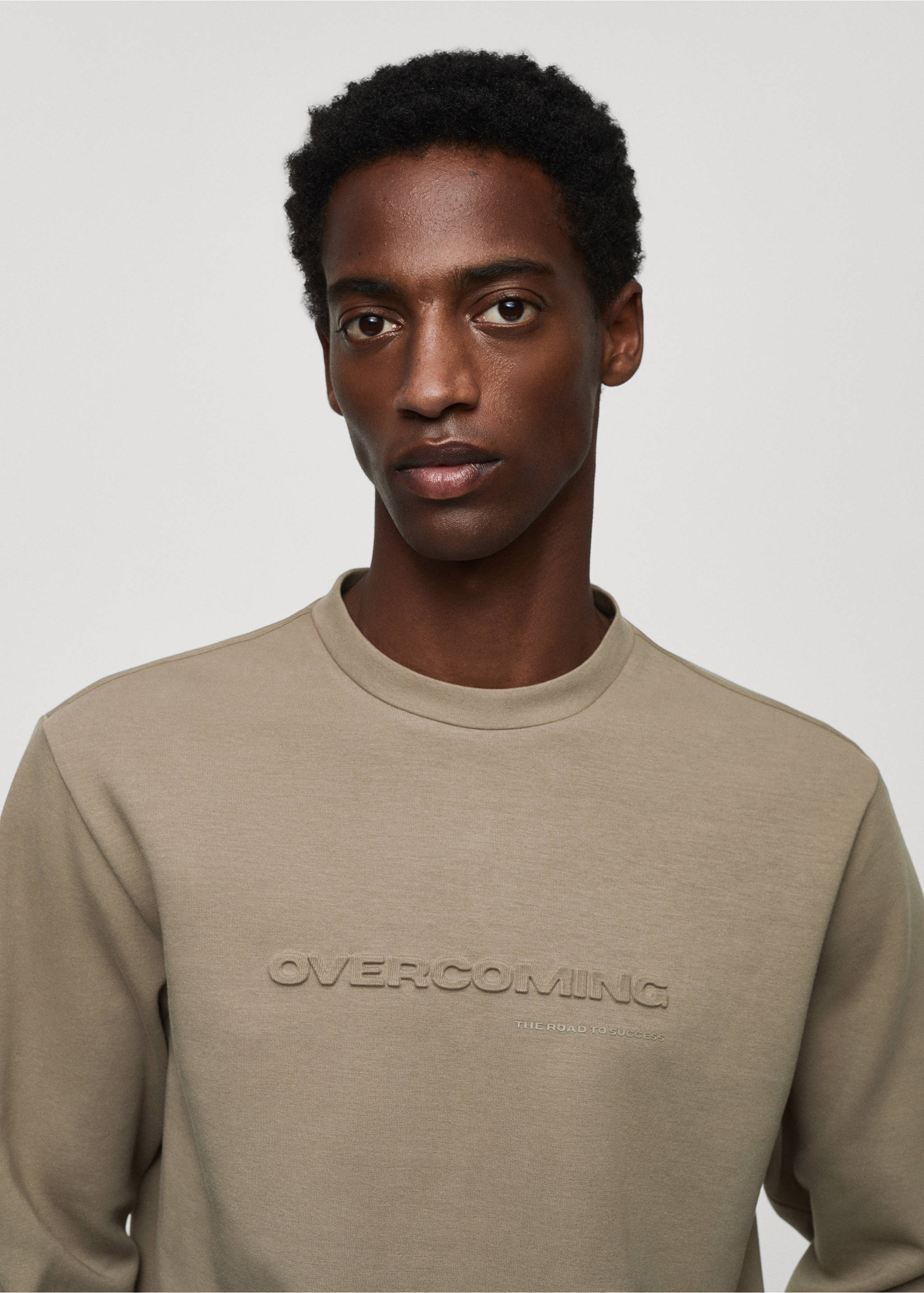 Quick-Dry-Sweatshirt mit Reliefmuster - Detail des Artikels 1, Mittelbraun. Ref: 67044454-00.