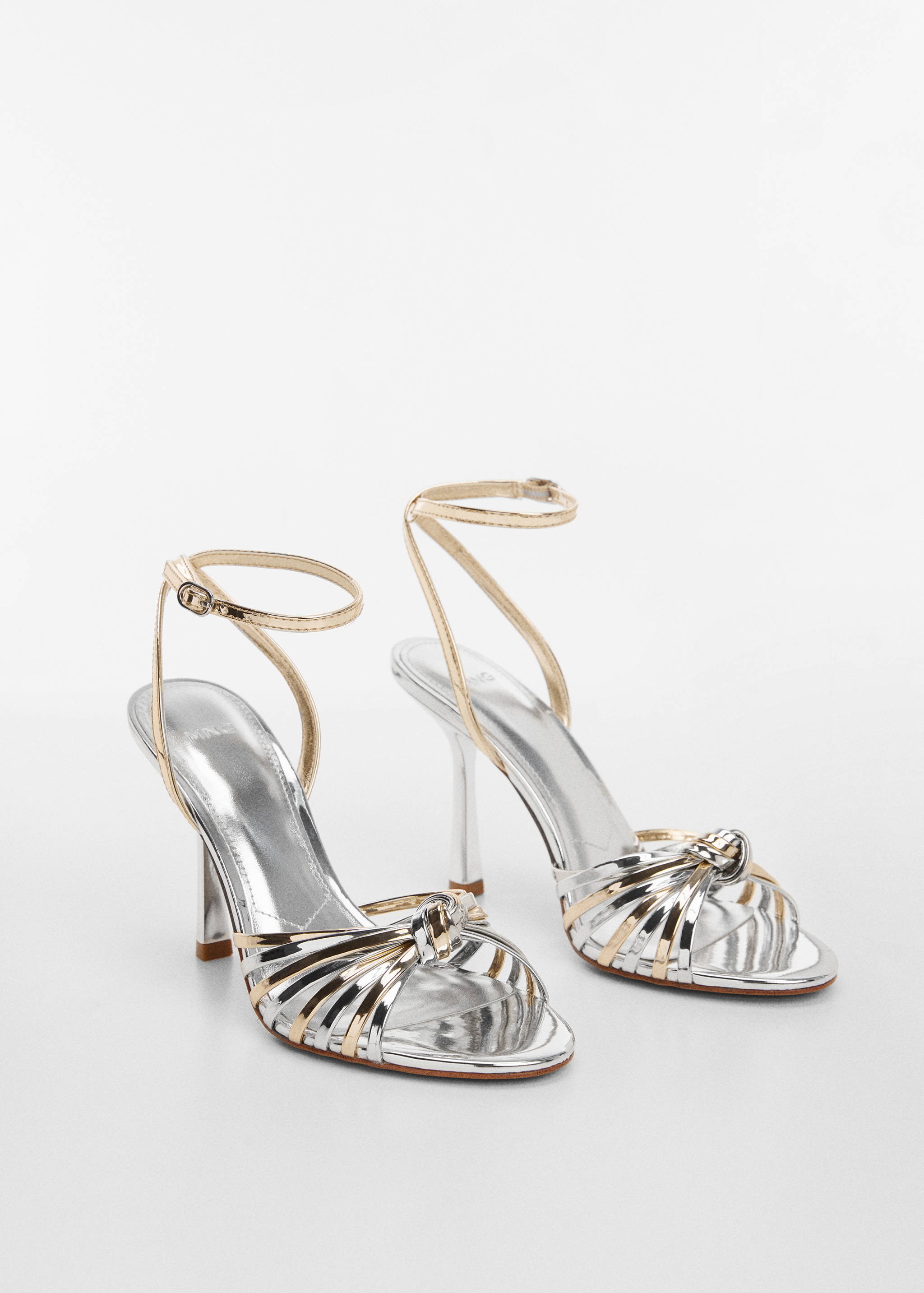Strappy heeled sandals - Medium plane