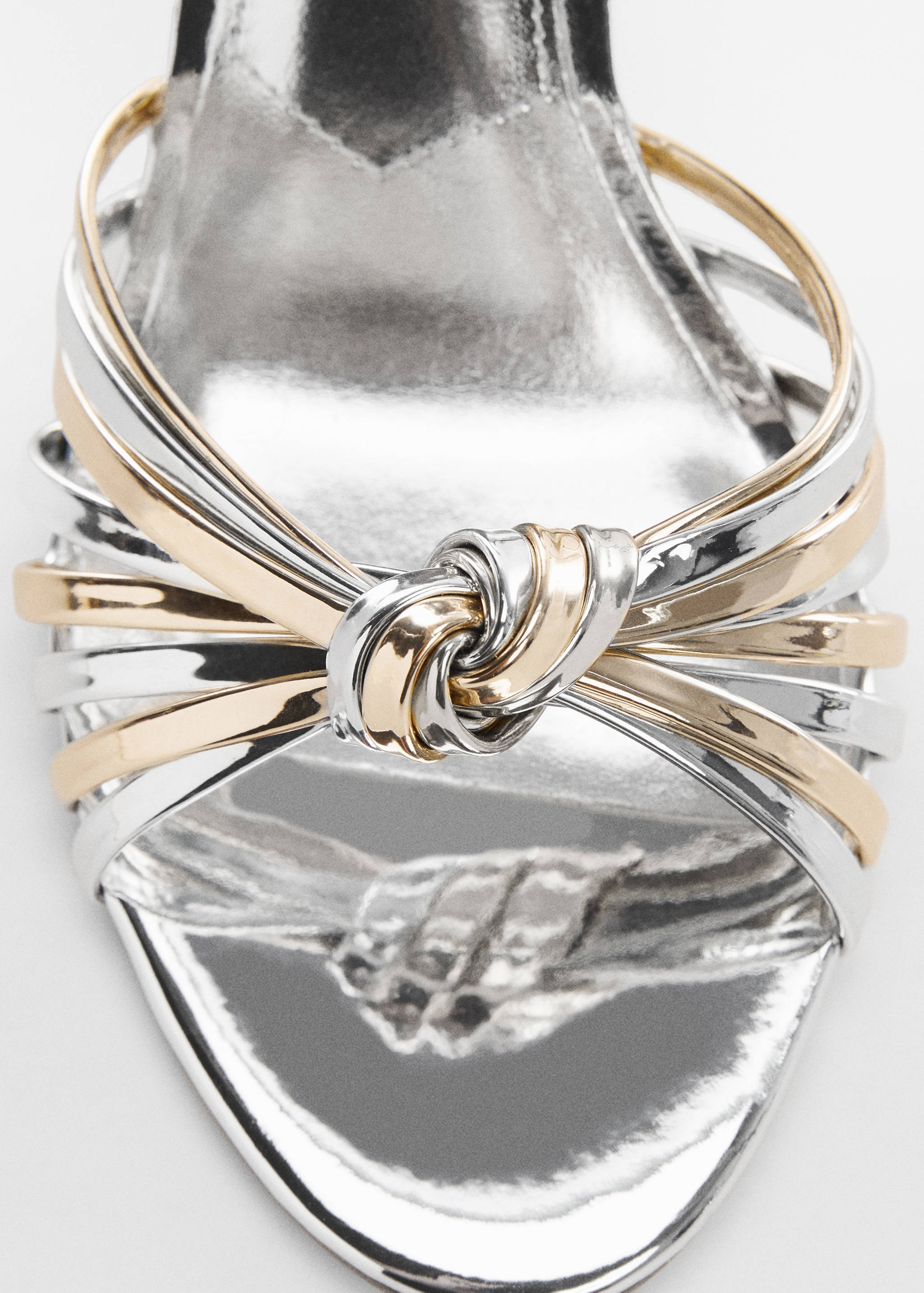 Strappy heeled sandals - Details of the article 1