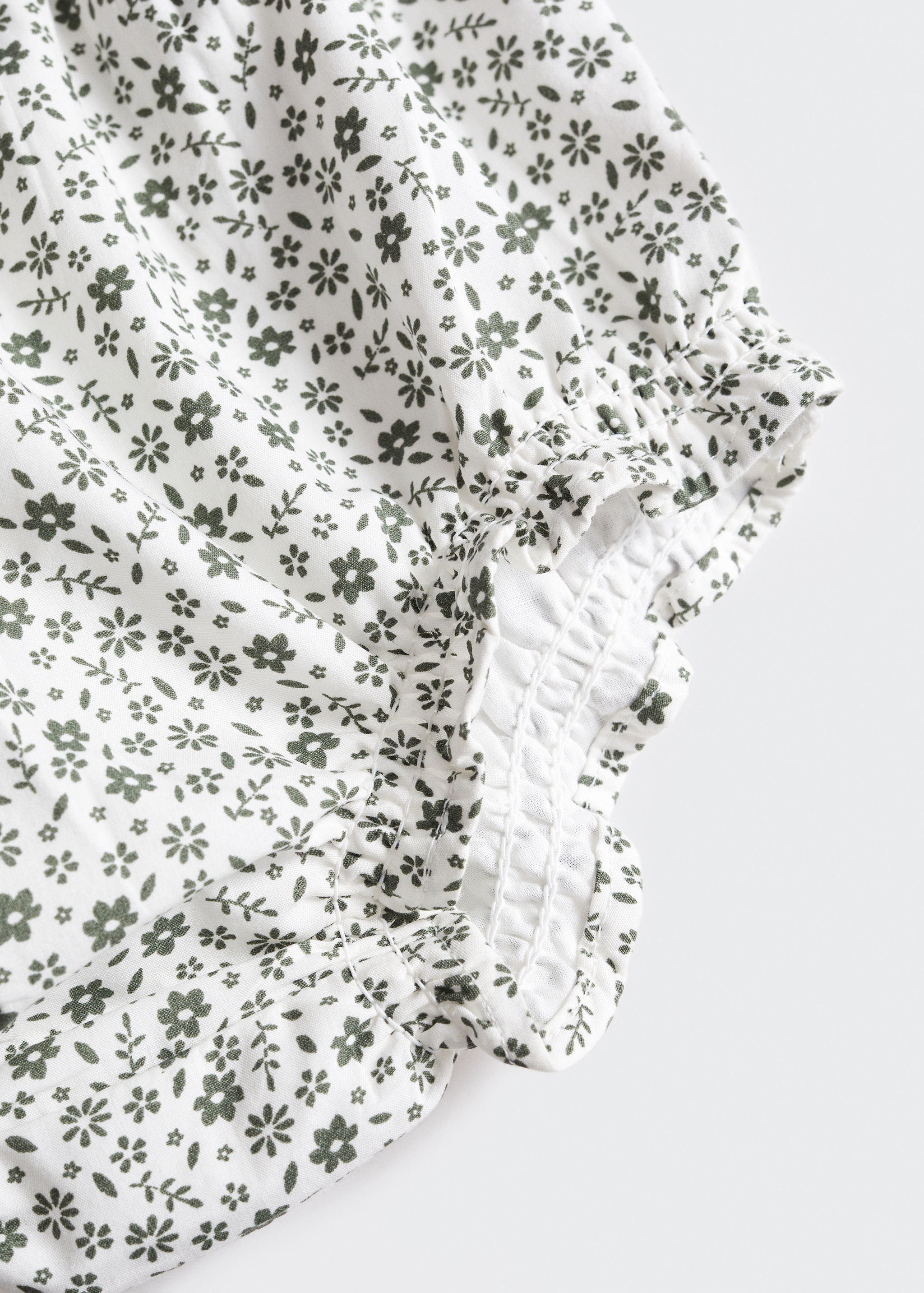 Printed cotton-blend short - Details of the article 0