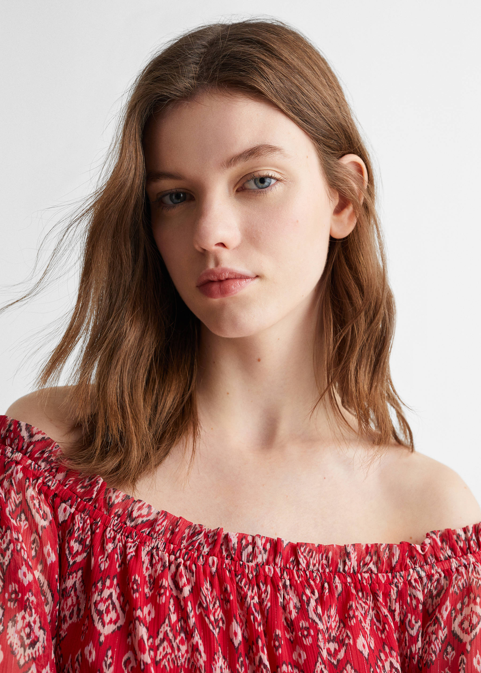 Off shoulders blouse - Details of the article 1