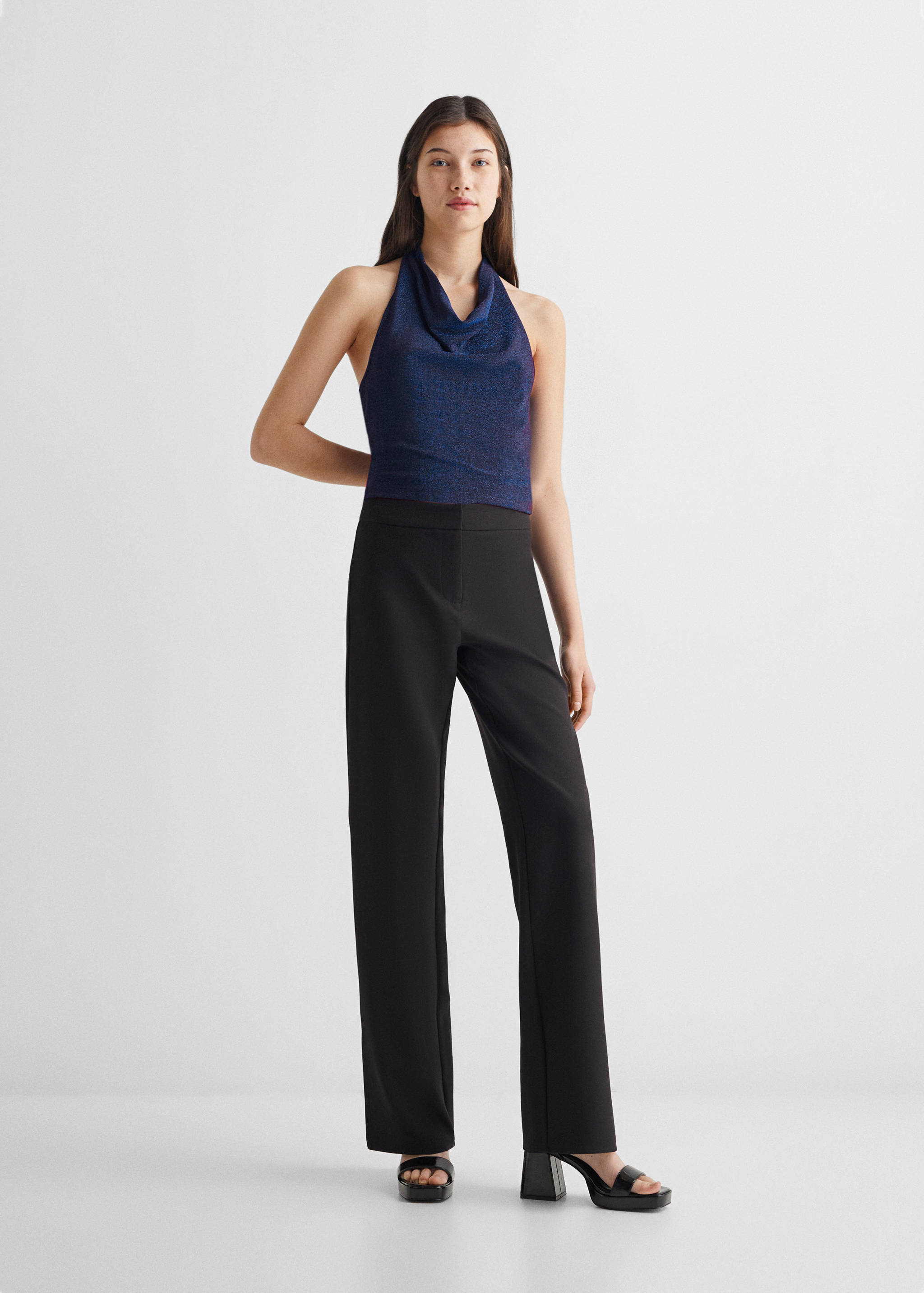 Metallic halter top - General plane