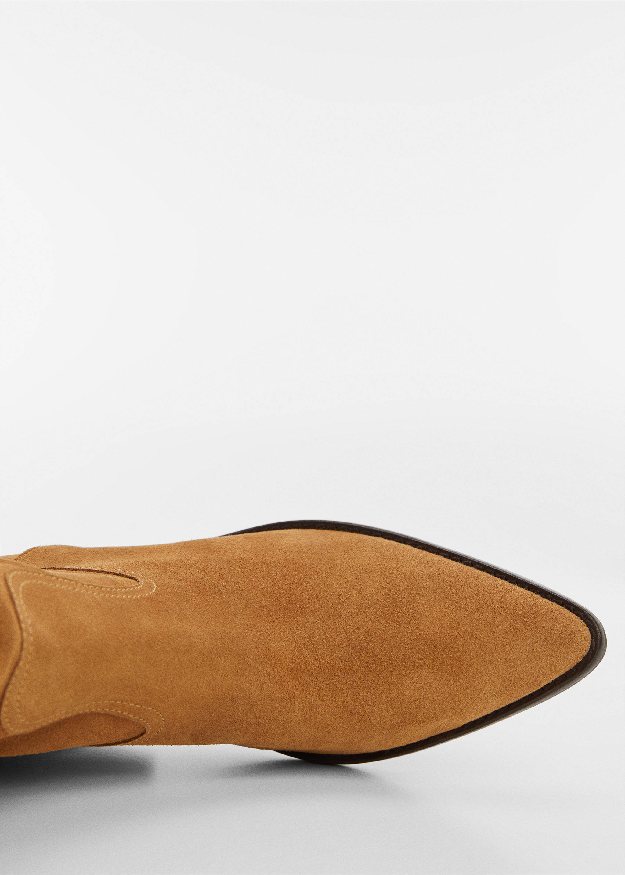 Suede leather ankle boots - Details of the article 2, Medium Brown. Ref: 67044477-00.