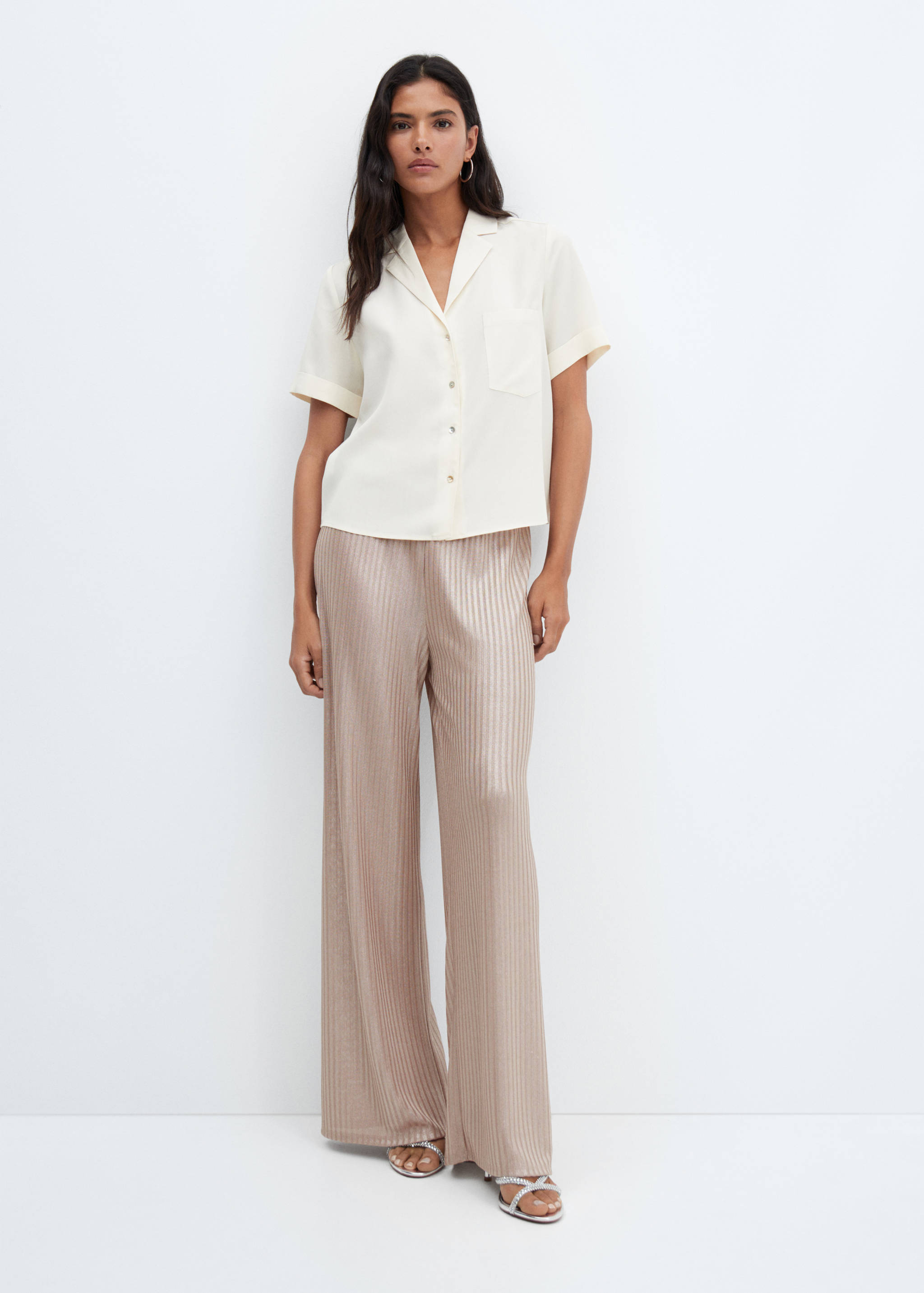 Wide leg trousers with elastic waist - Details of the article 2