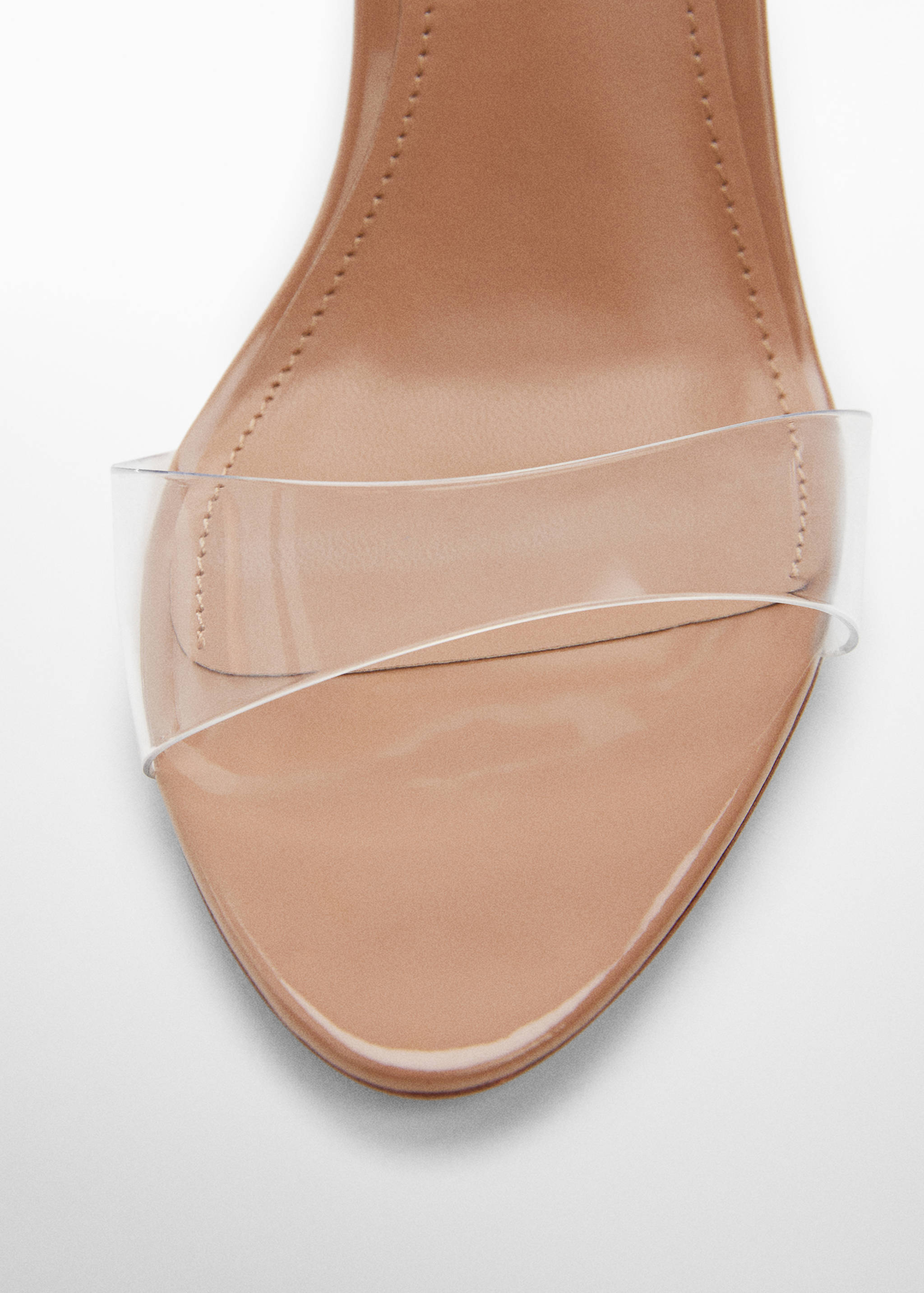 Sandały winylowe na obcasie - Szczegóły artykułu 2