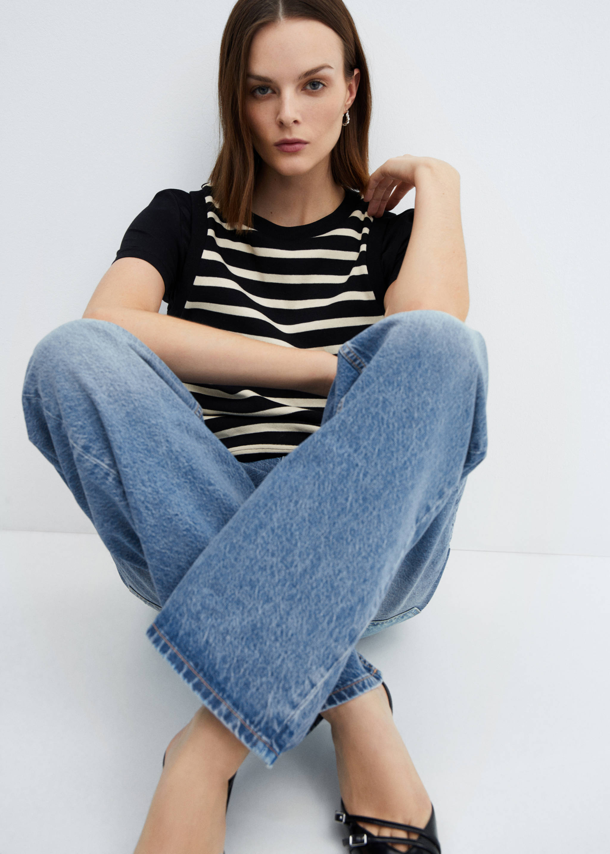 Loose mid-rise wide leg jeans - Details of the article 2
