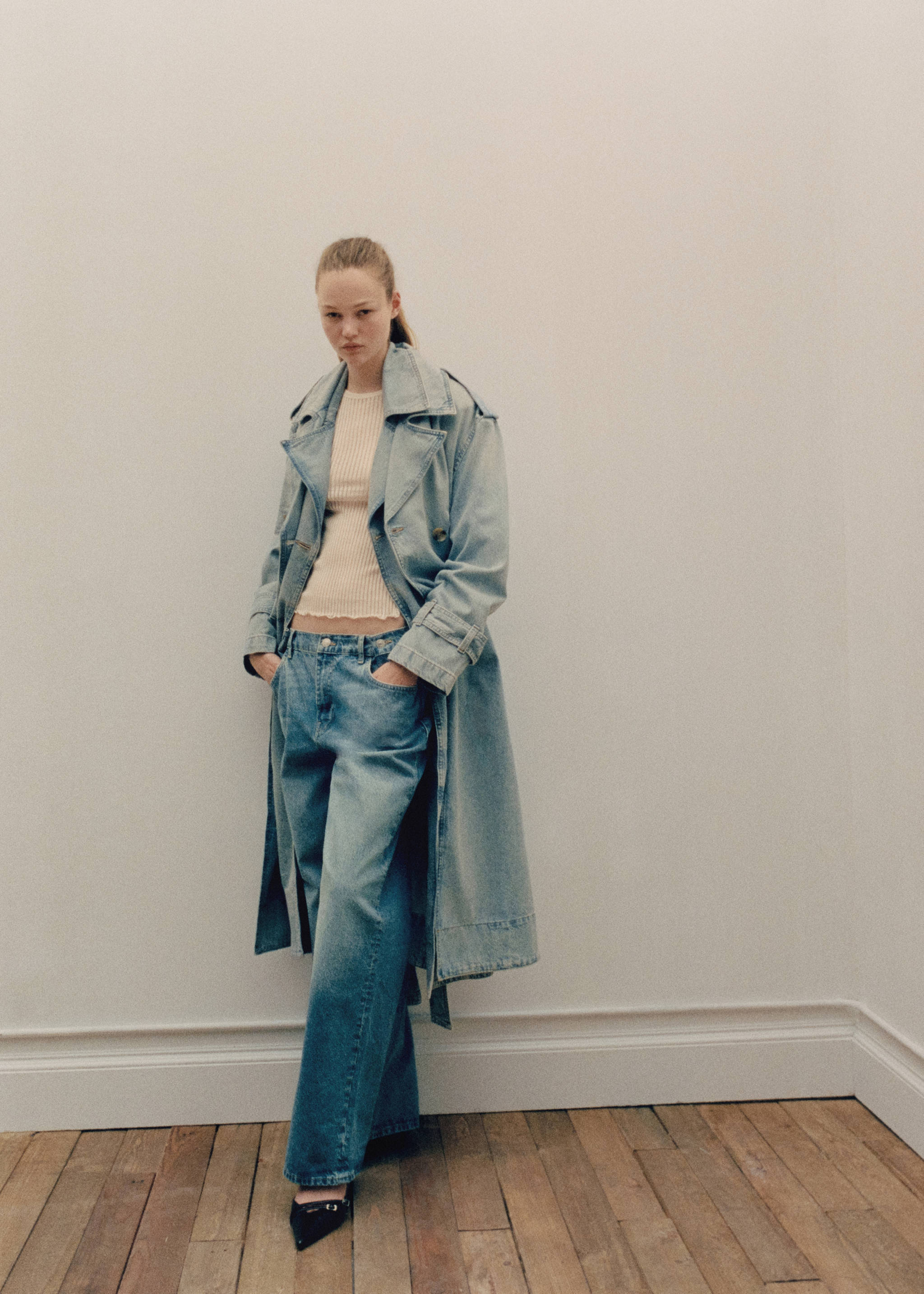 Loose mid-rise wide leg jeans - Details of the article 7