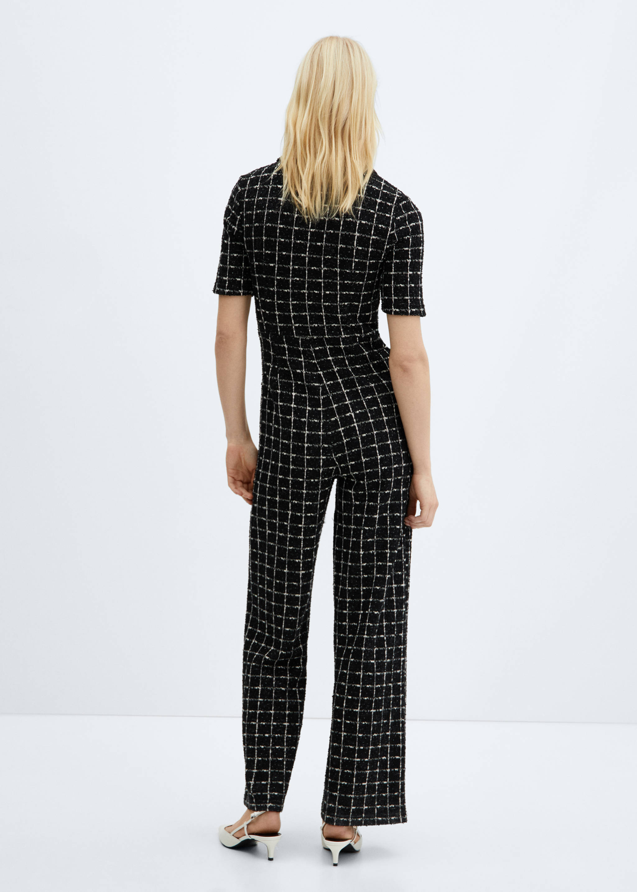 Macacão de tweed com manga curta - Verso do artigo