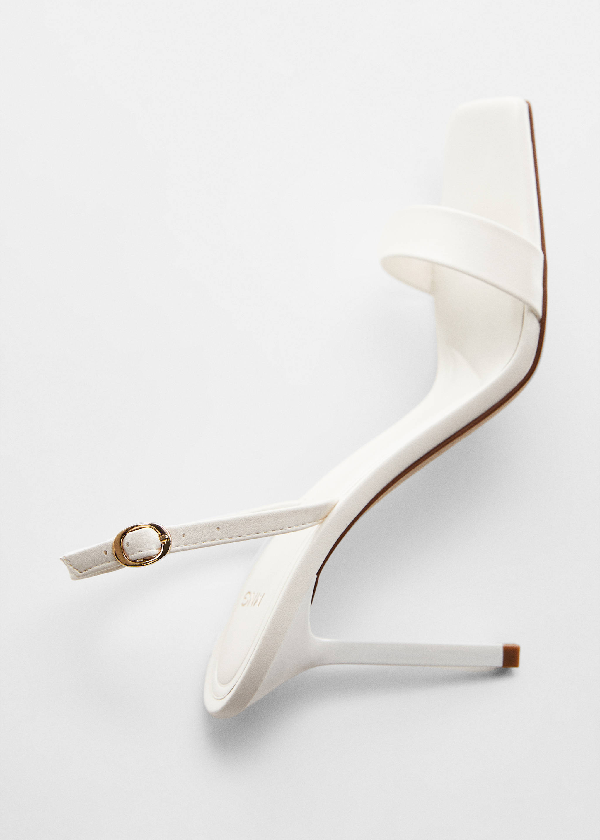 Riemensandale mit Absatz - Detail des Artikels 5